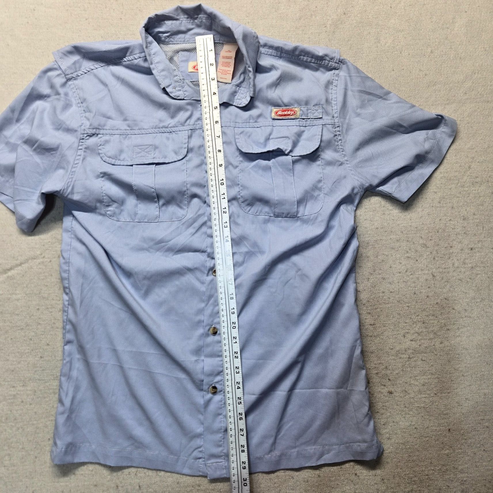 Vintage Berkely Button-Up Solid Blue Shirt Short Sleeve Adult Men M Medium Blue Shirt Short Sleeve Mens Regular Button-Down Collared Fish Theme Casual Size US M / EU 48-50 / 2 - 6 Thumbnail