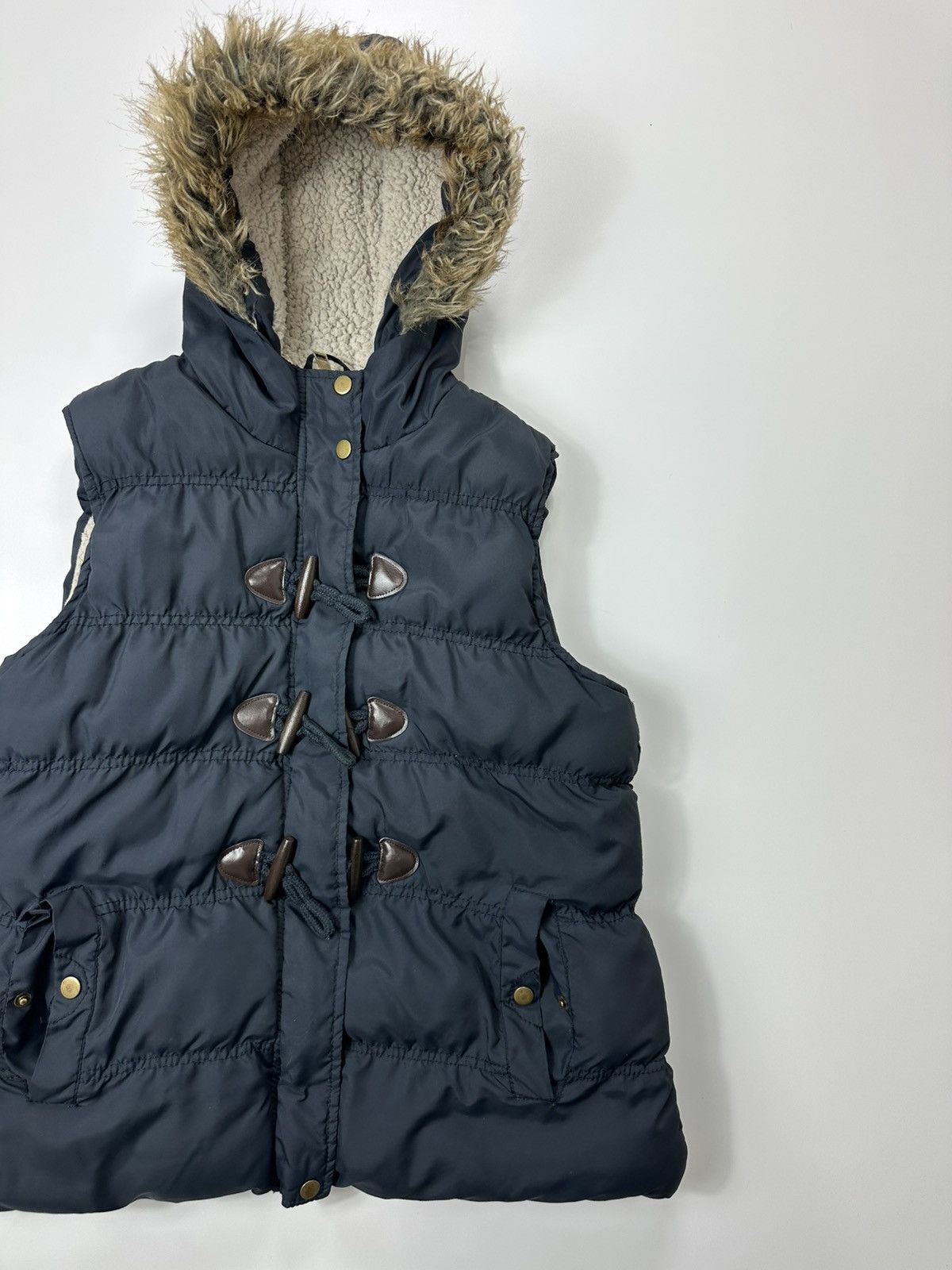 Japanese Brand Faux Fur Women's Vest Wood Button Fit Size L / US 10 / IT 46 - 3 Thumbnail