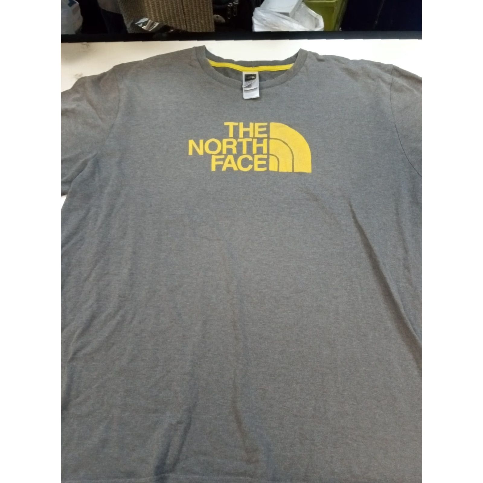 The North Face The North Face Shirt Men Xl Gray Tshirt 48 Chest Size US XL / EU 56 / 4 - 2 Thumbnail