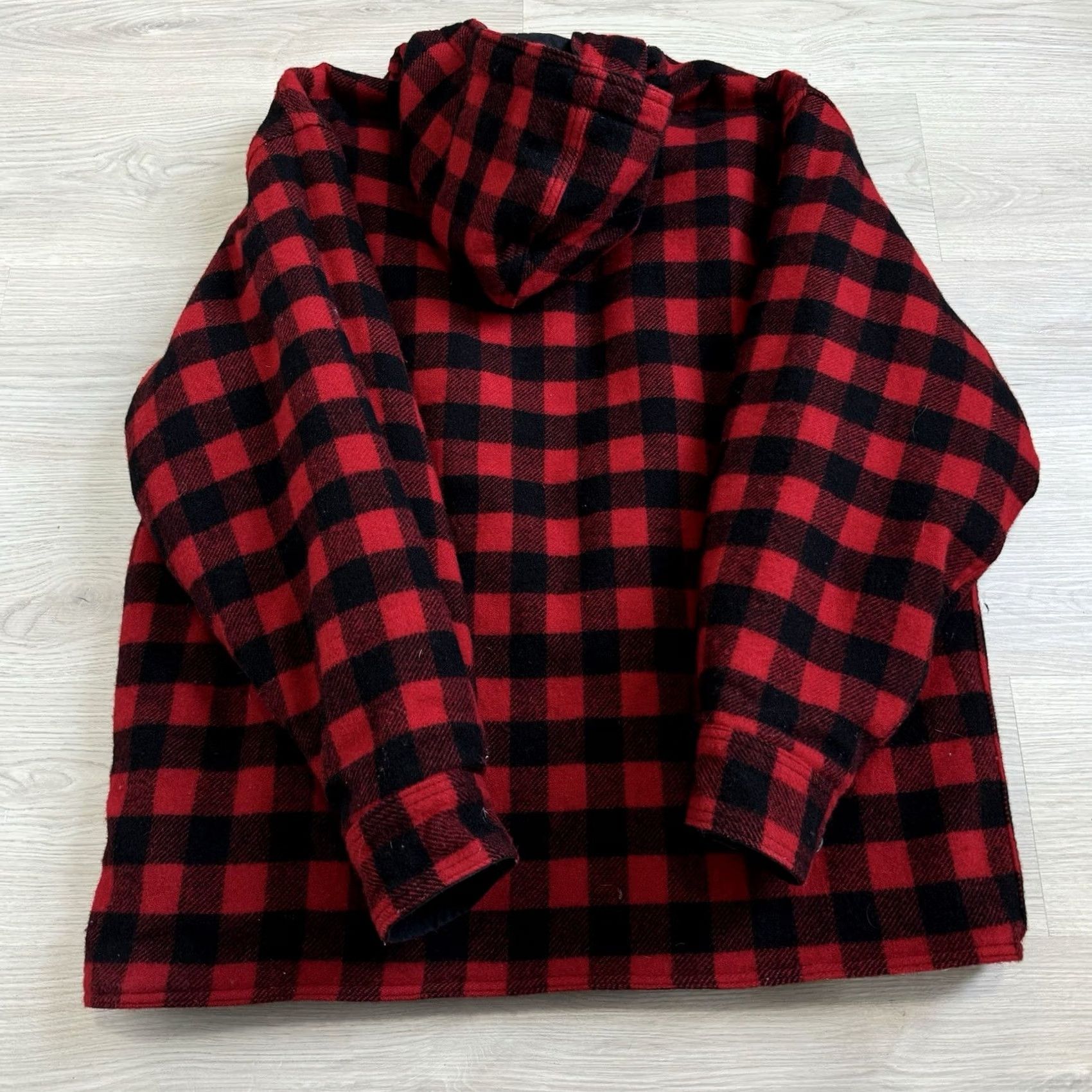 Vintage VINTAGE Woolrich Parka Jacket Reversible Plaid Wool Red Black Size L Men Size US L / EU 52-54 / 3 - 5 Thumbnail
