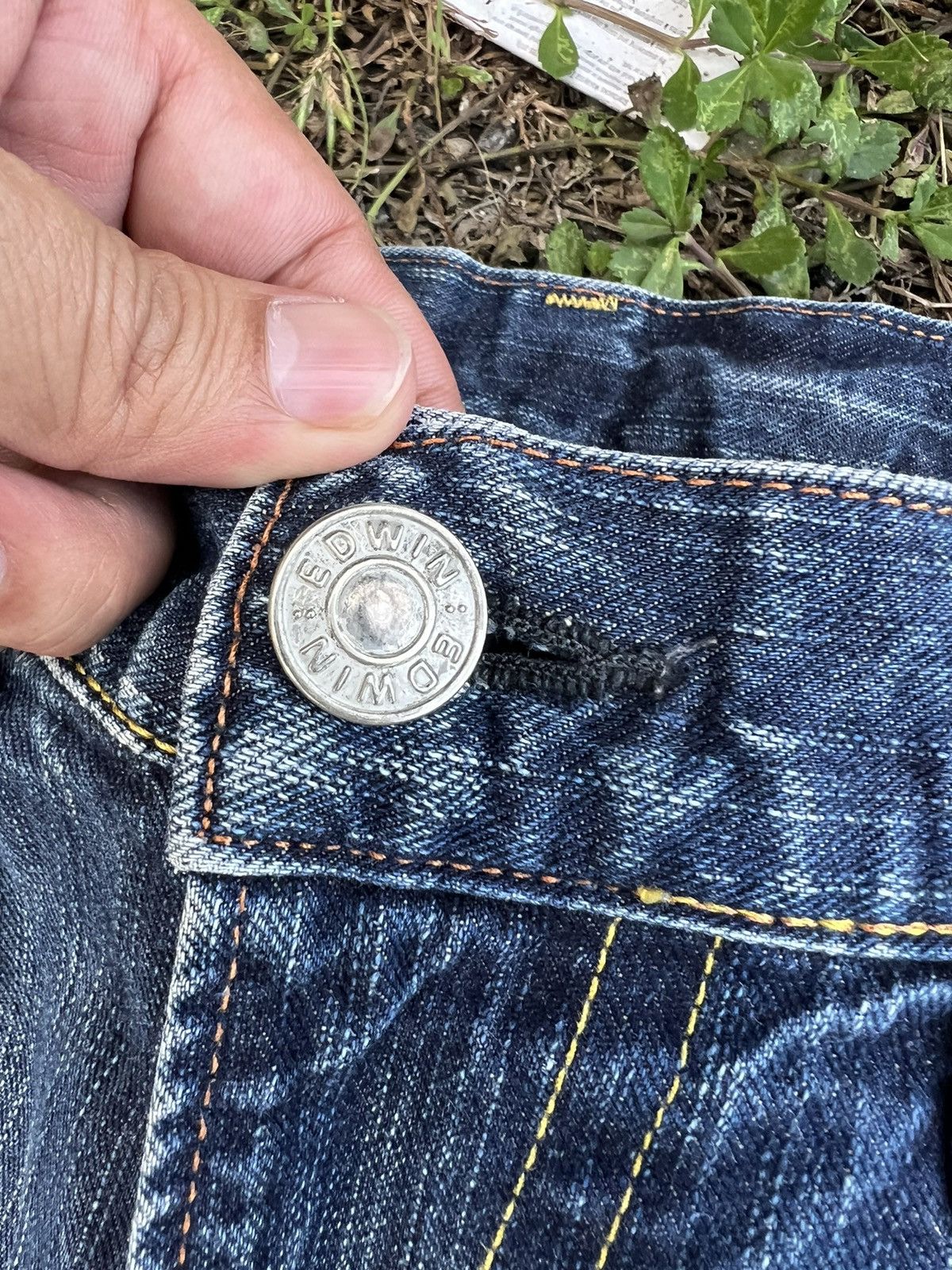 Edwin × Japanese Brand VTG EDWIN DISTRESSED FLARE JEANS VERY RARE Size US 32 / EU 48 - 7 Thumbnail