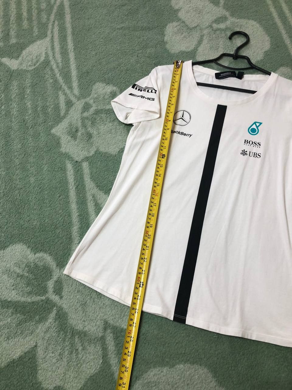 Mercedes-Benz AMG Petronas Mercedes Racing Formula Hugo Boss T-Shirt Size M / US 6-8 / IT 42-44 - 7 Thumbnail