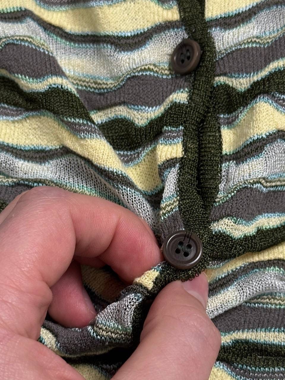 Missoni × Vintage Missoni 3D Striped Long Sleeve V-Neck Cardigan Size L / US 10 / IT 46 - 5 Thumbnail