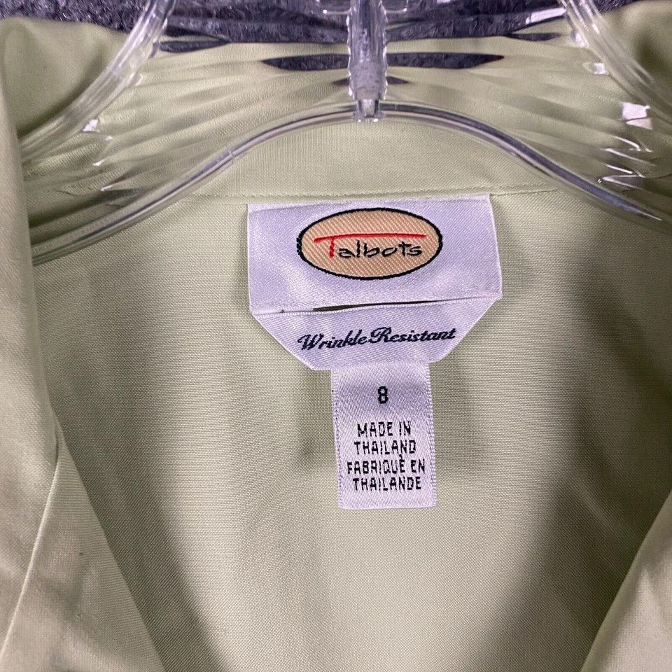 Talbots Talbots Button Up Top Women's Size 8 Long Sleeve Cotton Size M / US 6-8 / IT 42-44 - 2 Thumbnail