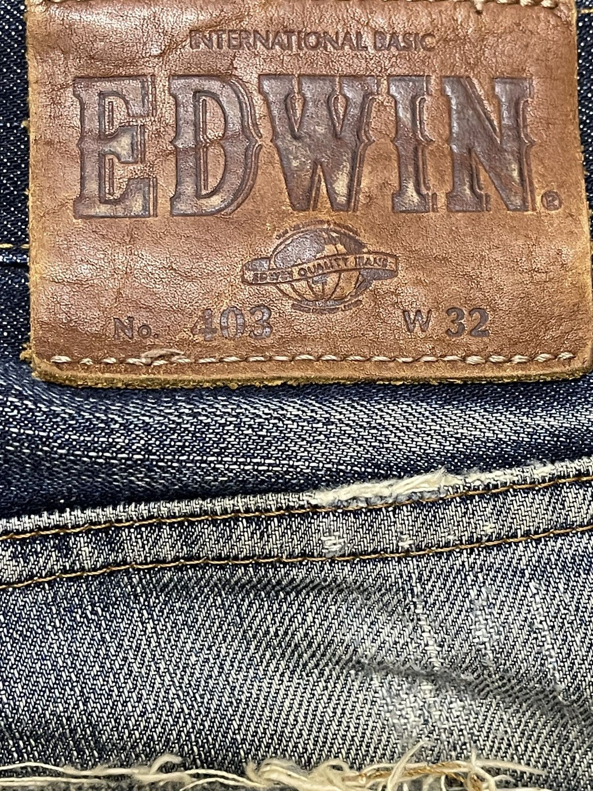 Edwin Vintage 90s Edwin 403 Faded Wash Distressed Loose Jeans Size US 32 / EU 48 - 9 Thumbnail