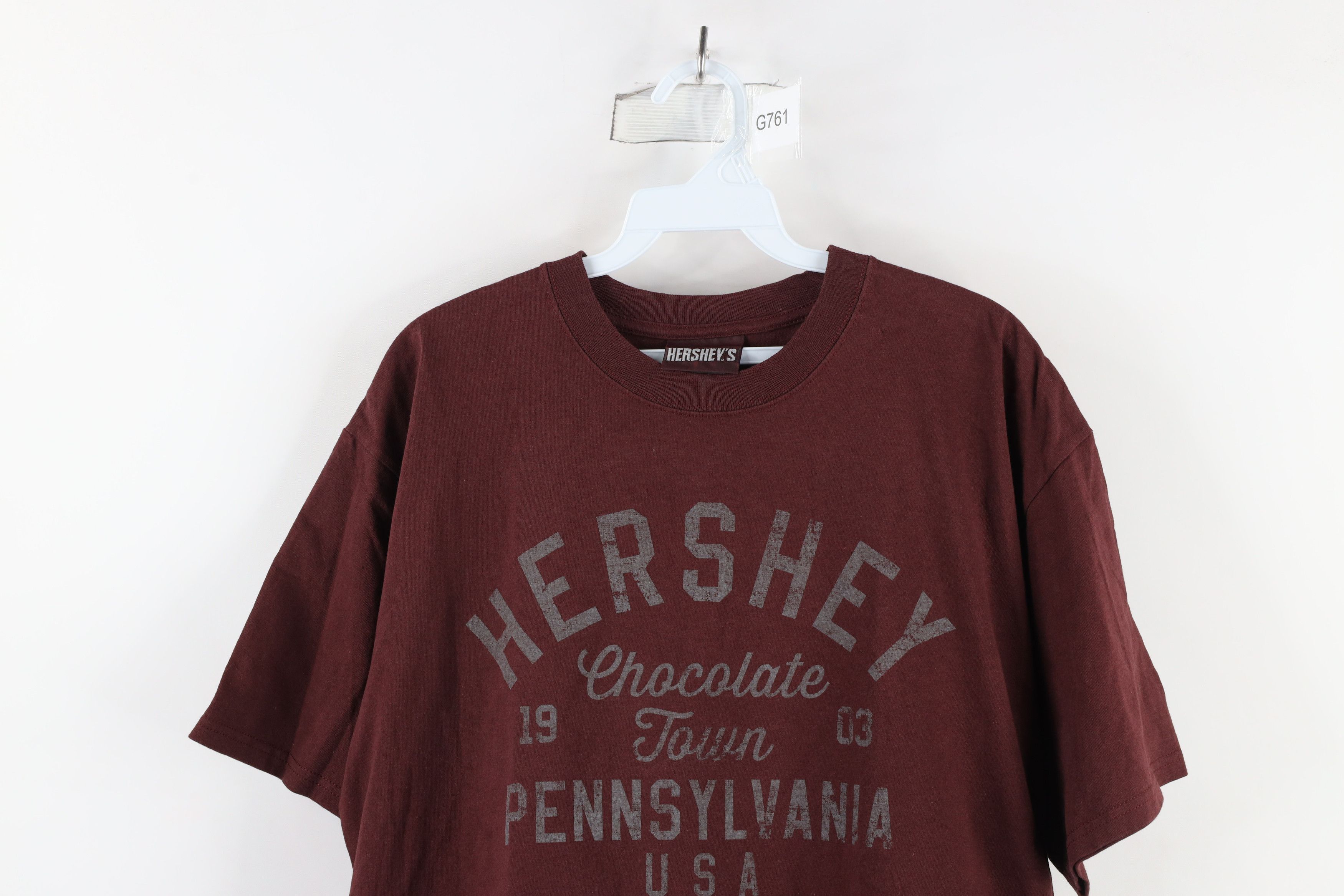 Vintage Vintage 90s Hersheys Chocolate Out Pennsylvania T-Shirt Size US L / EU 52-54 / 3 - 2 Thumbnail