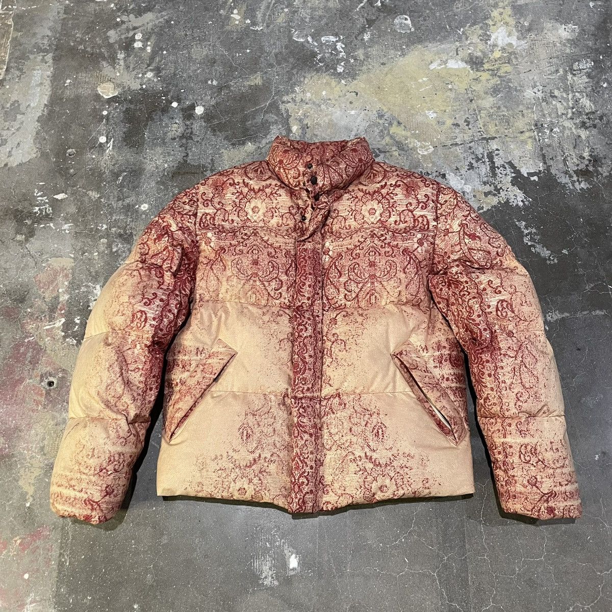 Roberto Cavalli Roberto Cavilli Persian tapestry puffy jacket Size US M / EU 48-50 / 2 - 1 Thumbnail