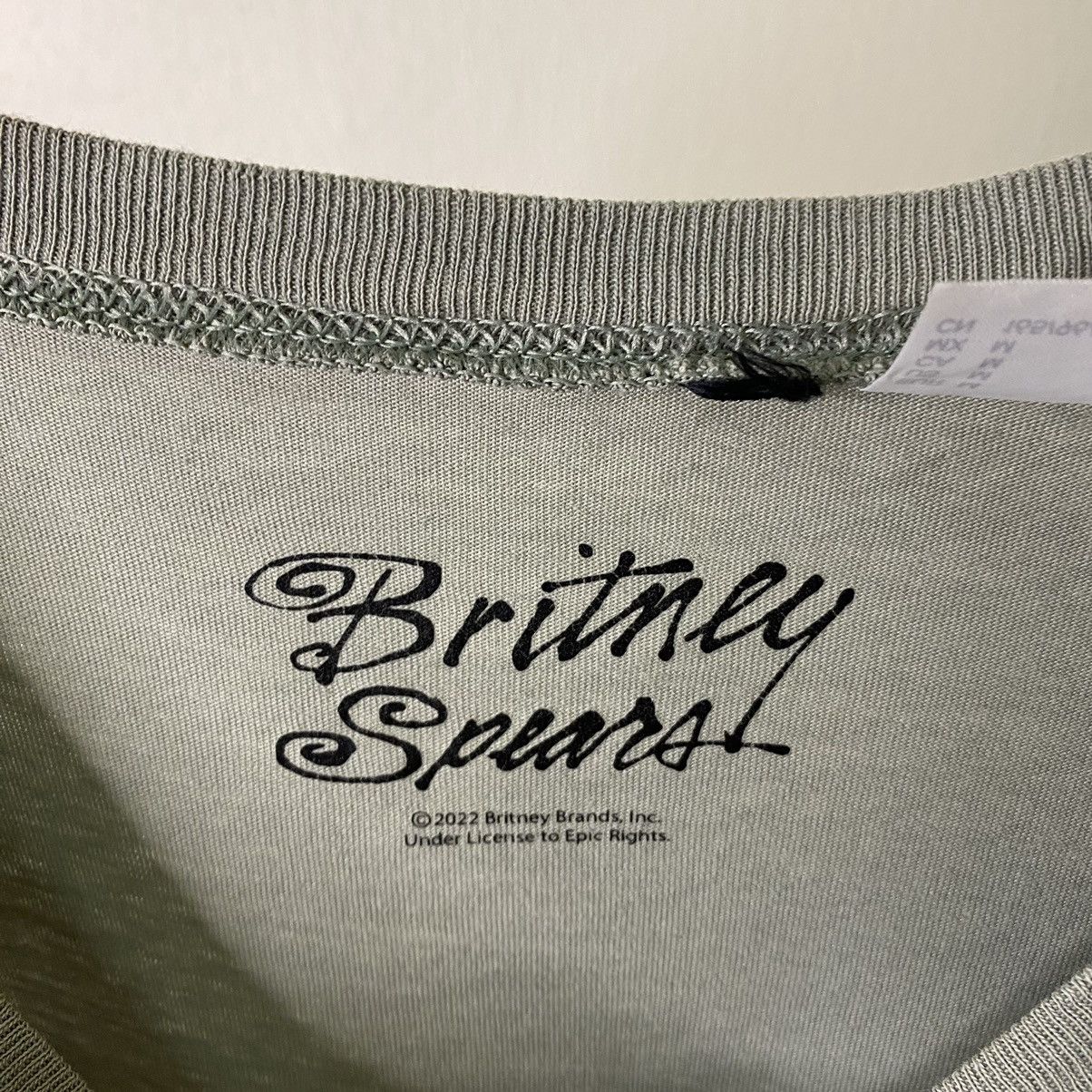 Band Tees × H&M H&M x Britney Spears Collaboration Tan Tee Size US M / EU 48-50 / 2 - 3 Thumbnail