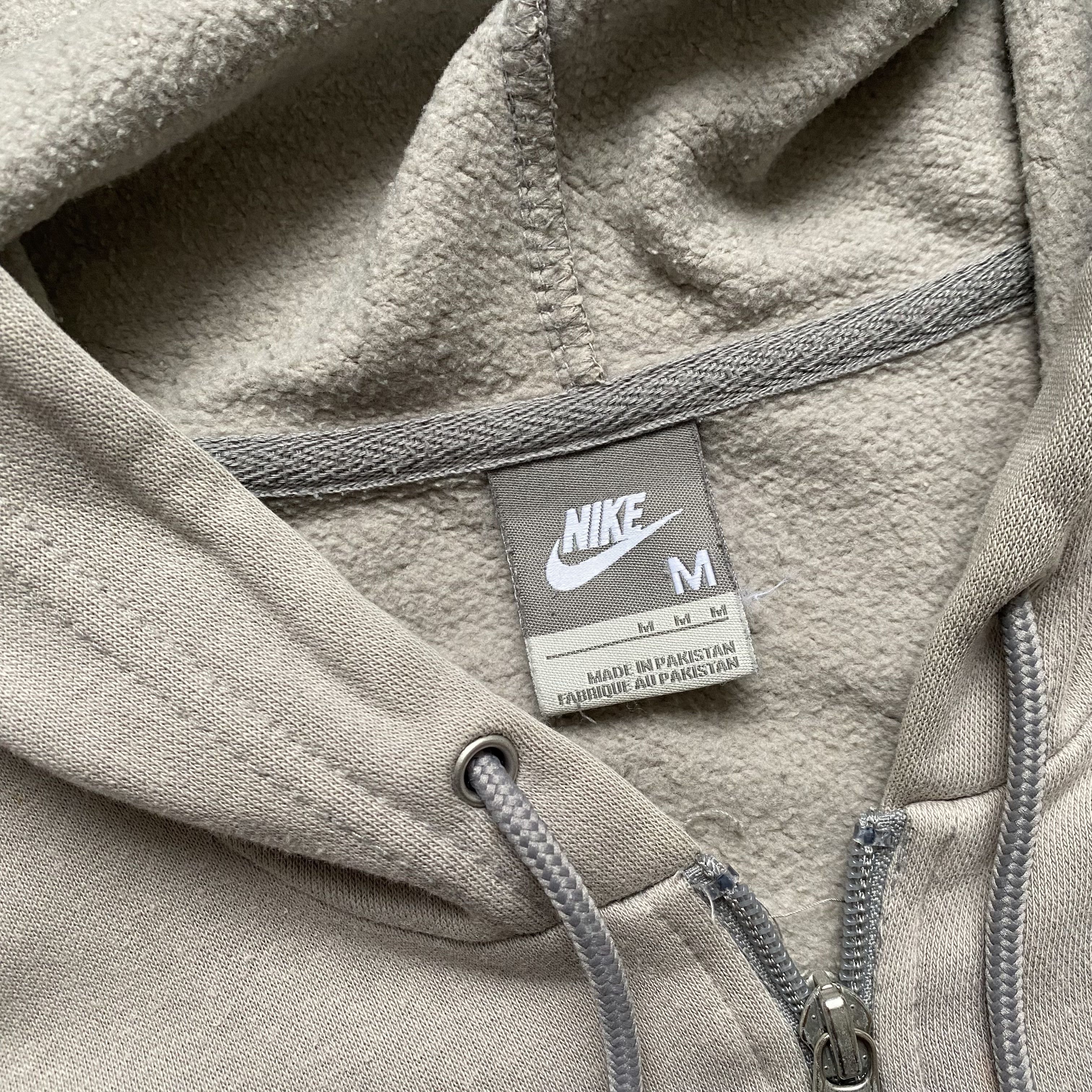 Nike 🔥 Vintage 90s Nike Zip Hoodie Distressed Silver tags Swoosh Size US M / EU 48-50 / 2 - 5 Thumbnail