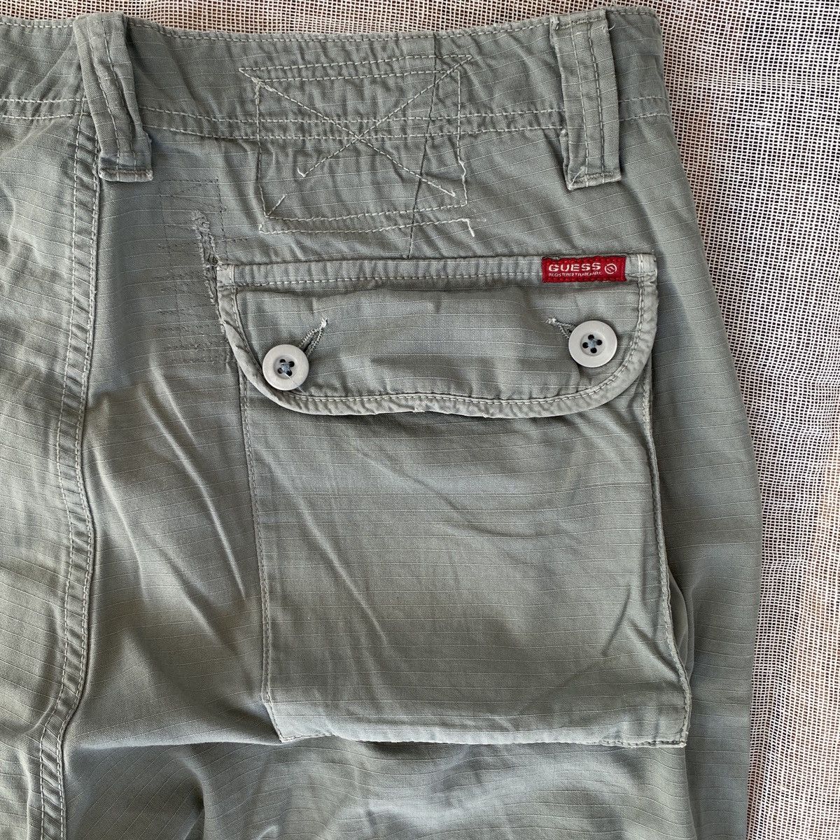 Guess Vintage Guess Cargo Pants Size US 32 / EU 48 - 3 Thumbnail