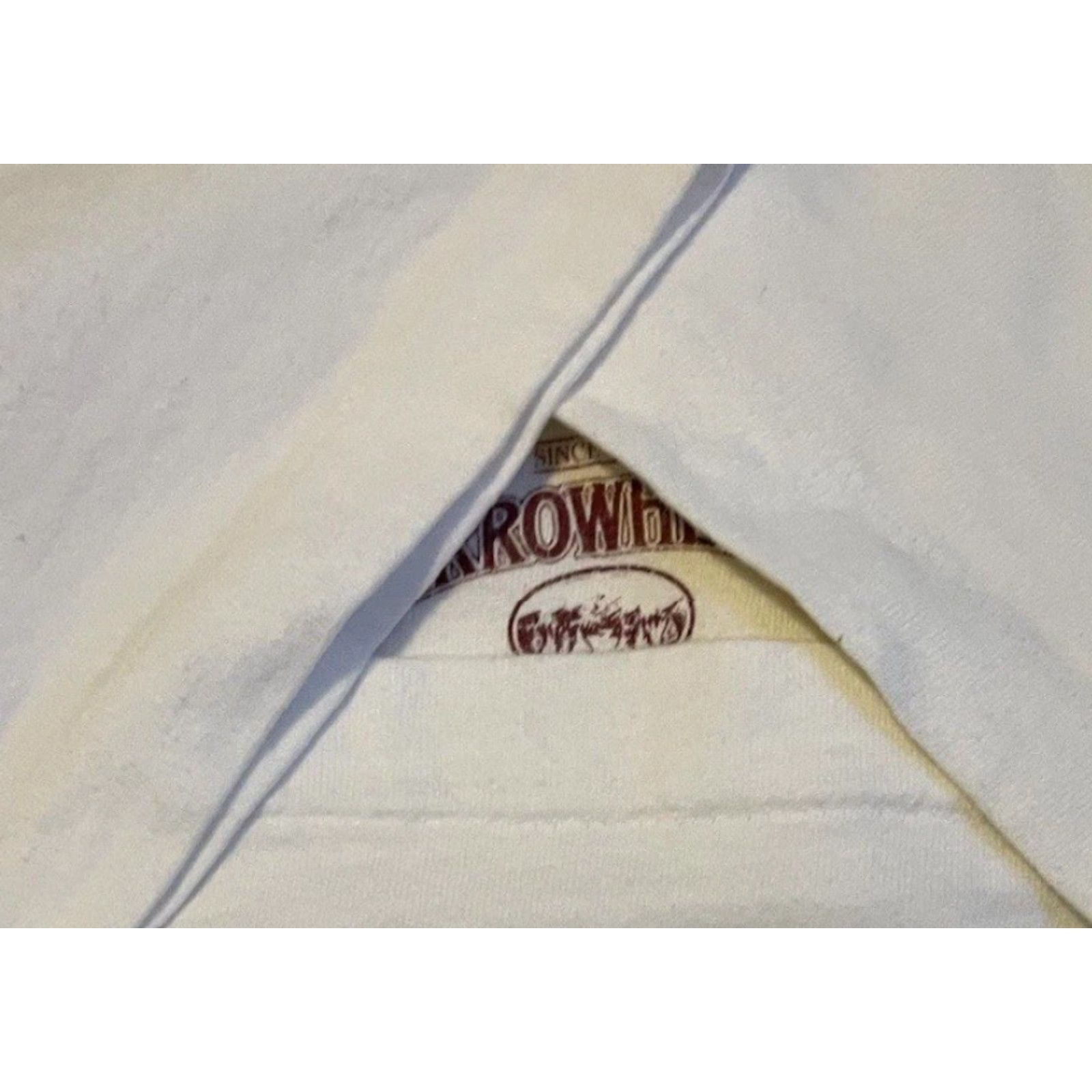 Vintage VINTAGE 90s Arrowhead Water Faded Distress California Promo Shirt M White Graphic Tee Mens 80s Grunge Surf Skate Rock Size US M / EU 48-50 / 2 - 5 Thumbnail
