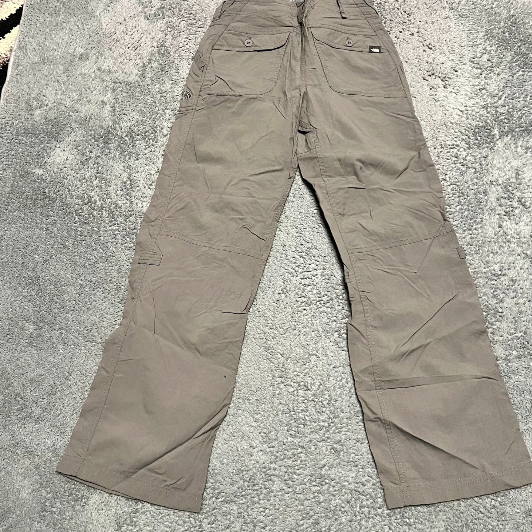 The North Face The North Face Pants Womens 2 Short 28x28.5 Gray Roll Up Hiking Nylon Womens Size 26" / US 2 / IT 38 - 4 Thumbnail