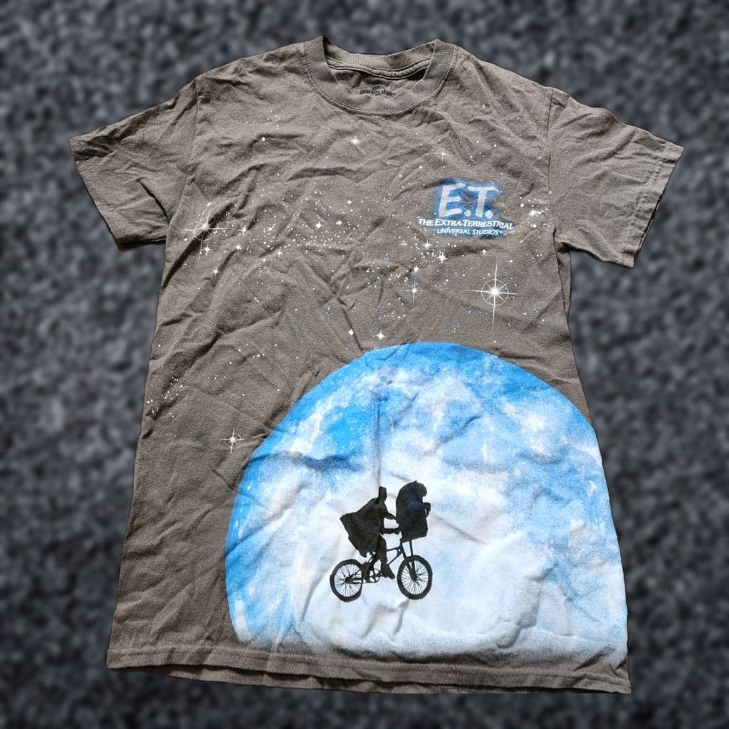 Vintage VINTAGE Universal Studios Florida E.T. The Extra Terrestrial Souvenir T Shirt Size S Gray Unisex Adults Crew Neck Short Sleeve Mens Womens Boys Girls Size US S / EU 44-46 / 1 - 1 Thumbnail