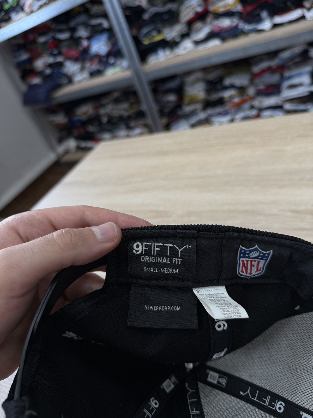 NFL × New Era 🇺🇸 Vintage Y2K New Era Oakland Raiders NFL 9FIFTY Cap Retro Size ONE SIZE - 4 Thumbnail