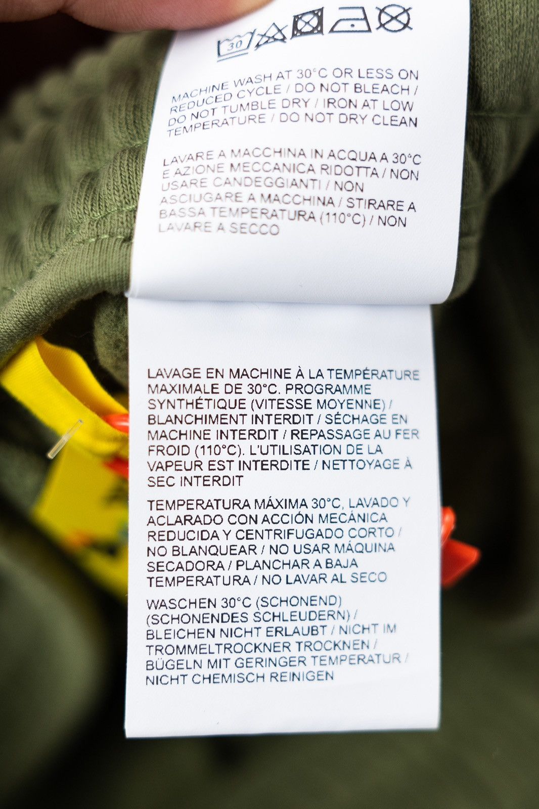 Off-White Off White KIDS Cargo Sweatpants Size US 26 / EU 42 - 9 Thumbnail
