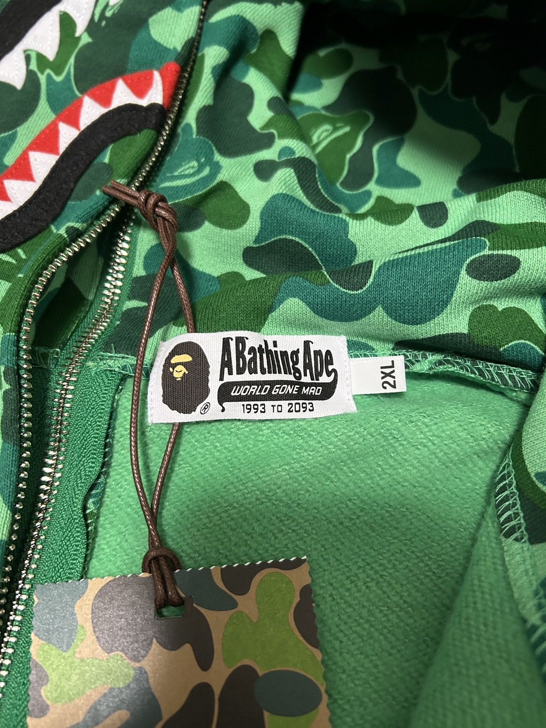 Bape Bape Japan Limited Color Camo Shark Zip Hoodie Size US XXL / EU 58 / 5 - 6 Thumbnail