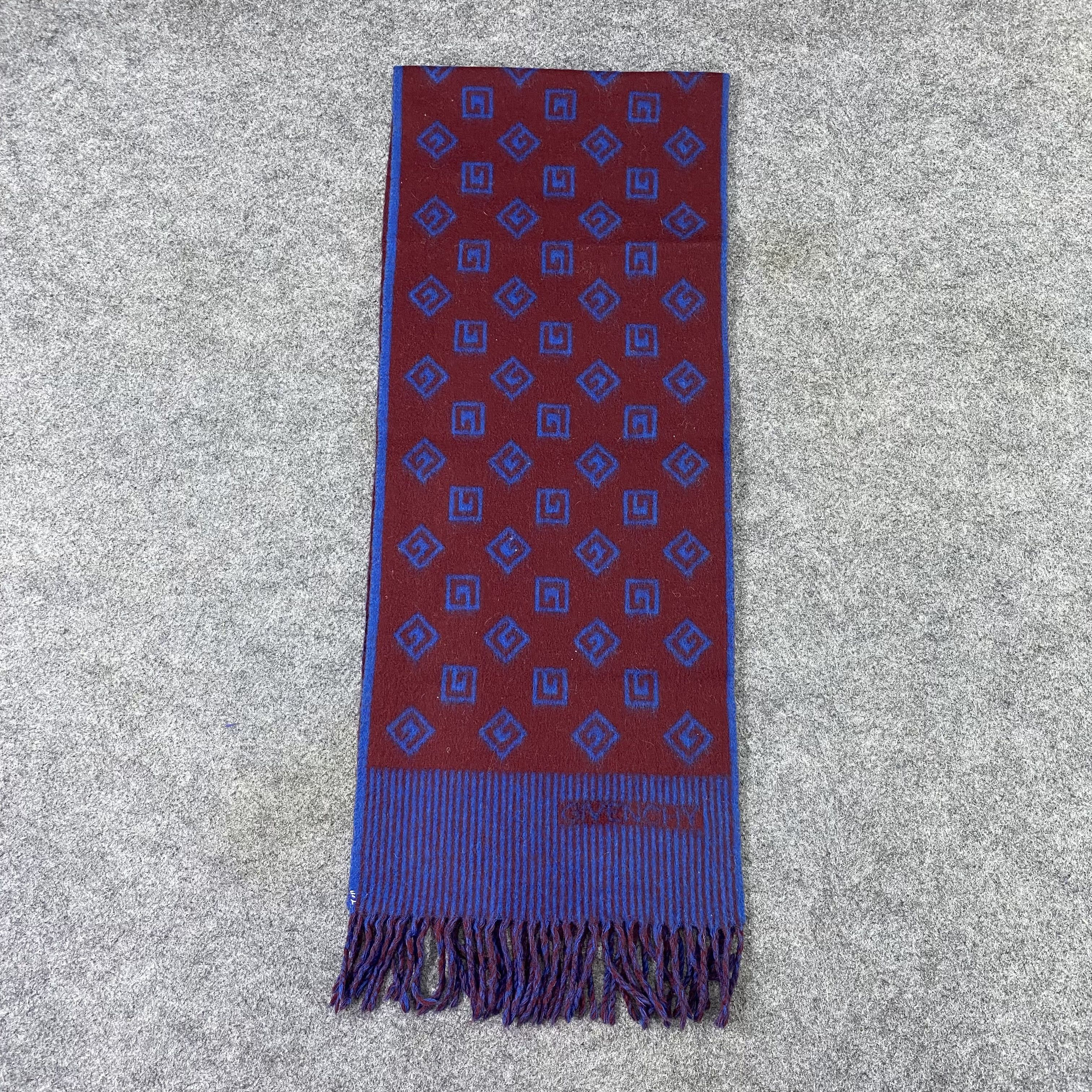 Designer Givenchy Scarf / Muffler / Neckwear T1209 Size ONE SIZE - 2 Thumbnail