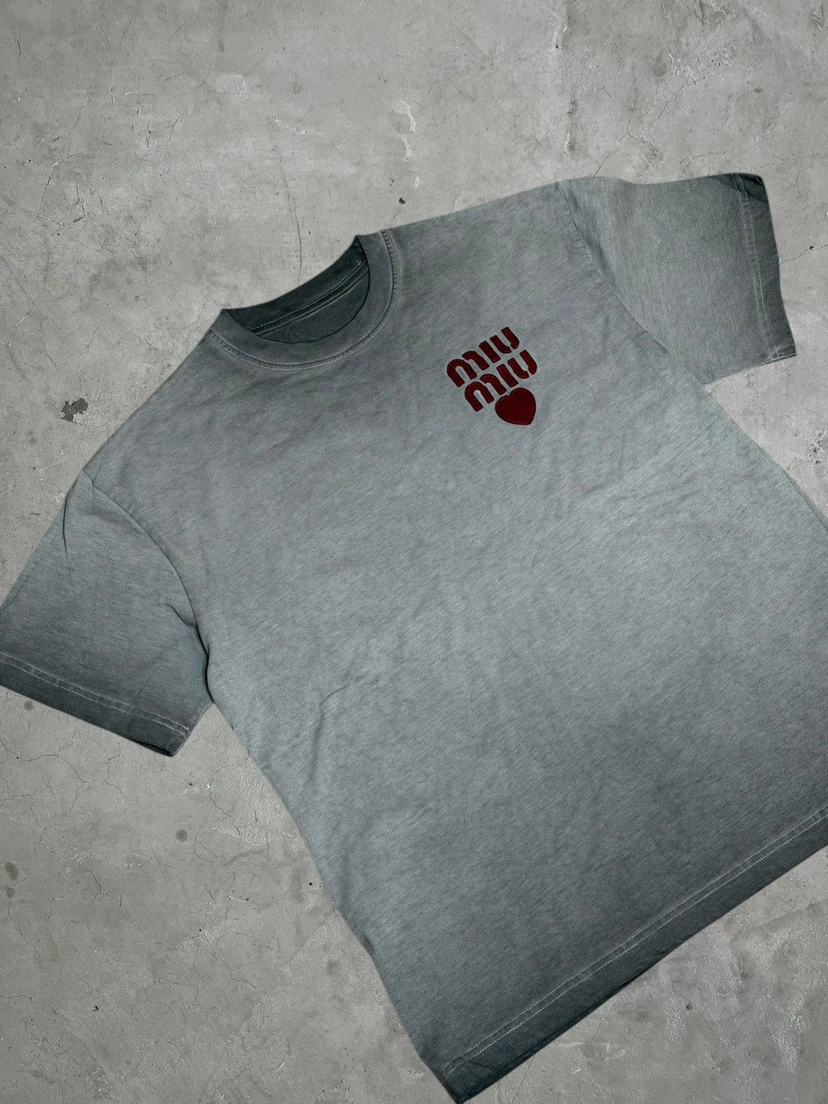 Miu Miu Miu Miu Faded Logo Tee Size US M / EU 48-50 / 2 - 3 Thumbnail