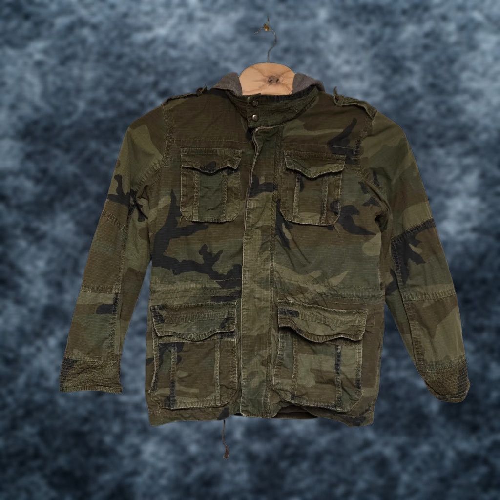 American Eagle Outfitters VINTAGE American Eagle Jacket Mens Small Green Camo Sherpa Lined Hooded Field Jacket Mens Size US S / EU 44-46 / 1 - 1 Thumbnail