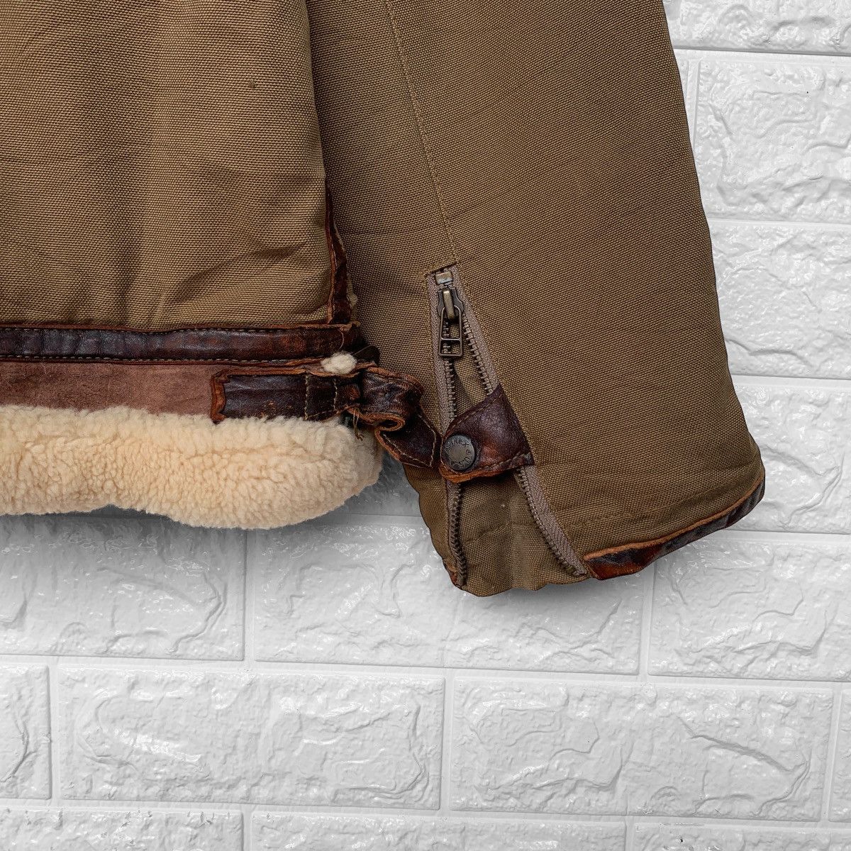 Avirex Vintage Avirex B 3 Sherpa X Canvas Sheepskin Flight Jacket Size US L / EU 52-54 / 3 - 14 Thumbnail