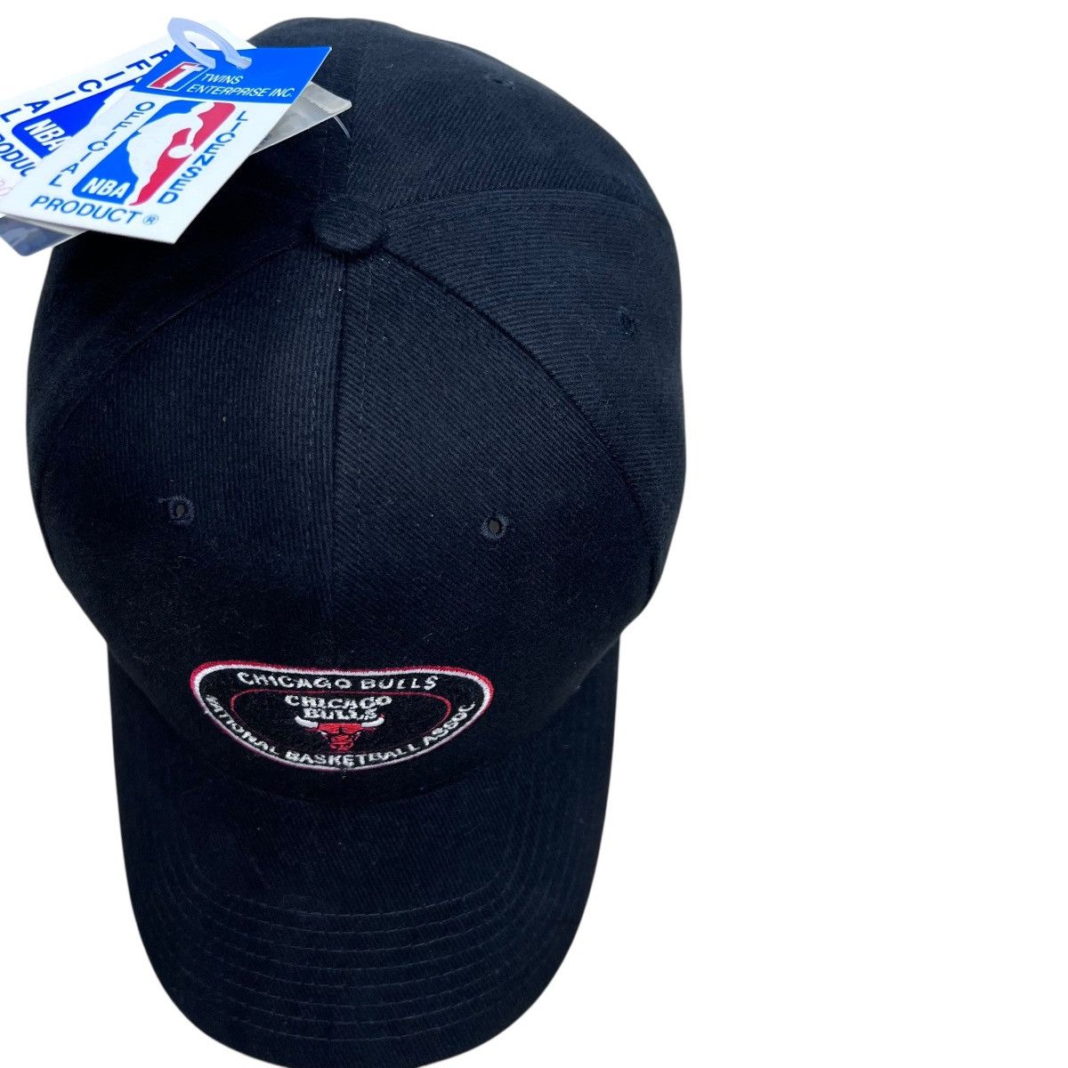 NBA New With Tags 1990s NBA Chicago Bulls Twins Velcro Strap Hat Size ONE SIZE - 8 Thumbnail