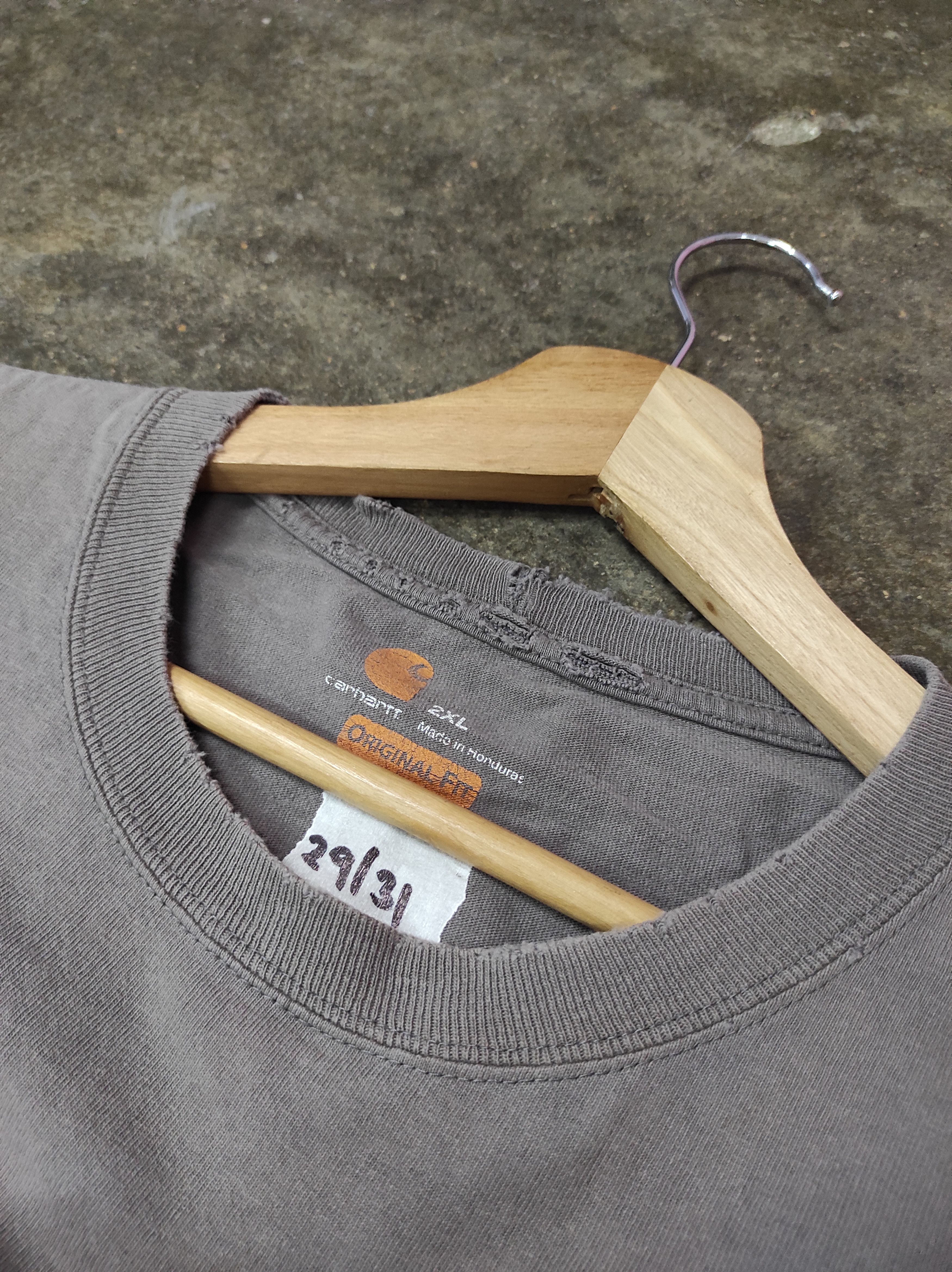 Carhartt DISTRESSED CARHARTT T-SHIRT LONGSLEEVE Size US XXL / EU 58 / 5 - 5 Thumbnail