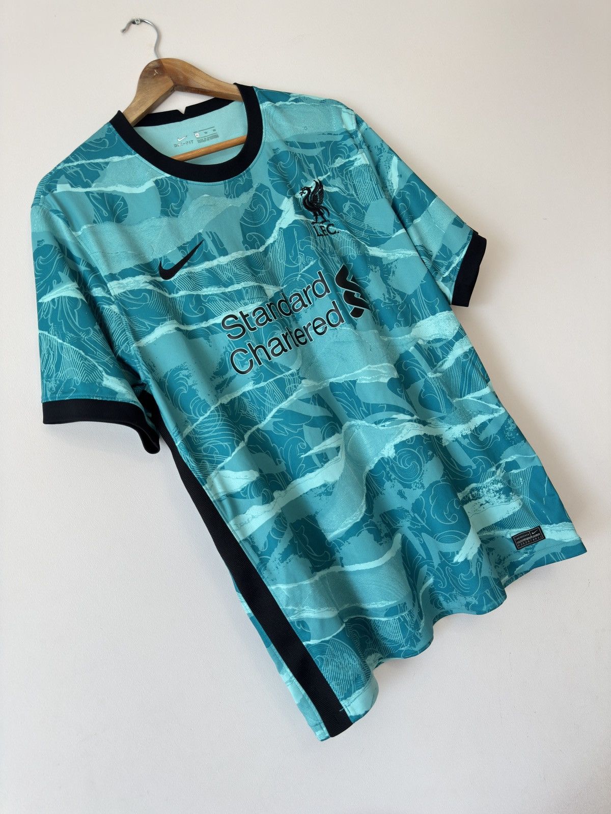 Nike Liverpool 2020-2021 Away Soccer Jersey Football Shirt Kit Size US XL / EU 56 / 4 - 4 Thumbnail