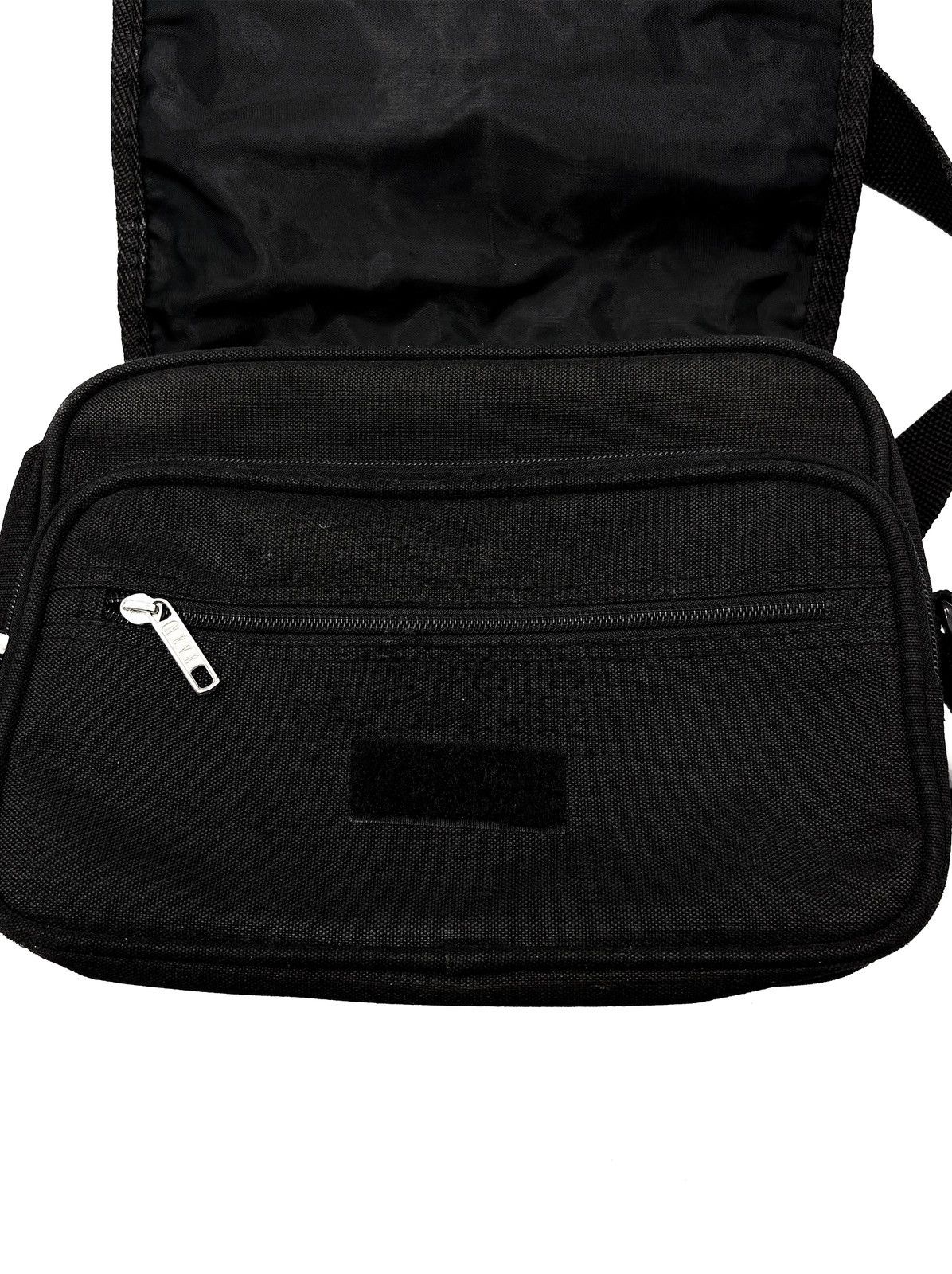 Japanese Brand Névé Paris by Double M Crossbody Bag Size ONE SIZE - 9 Thumbnail