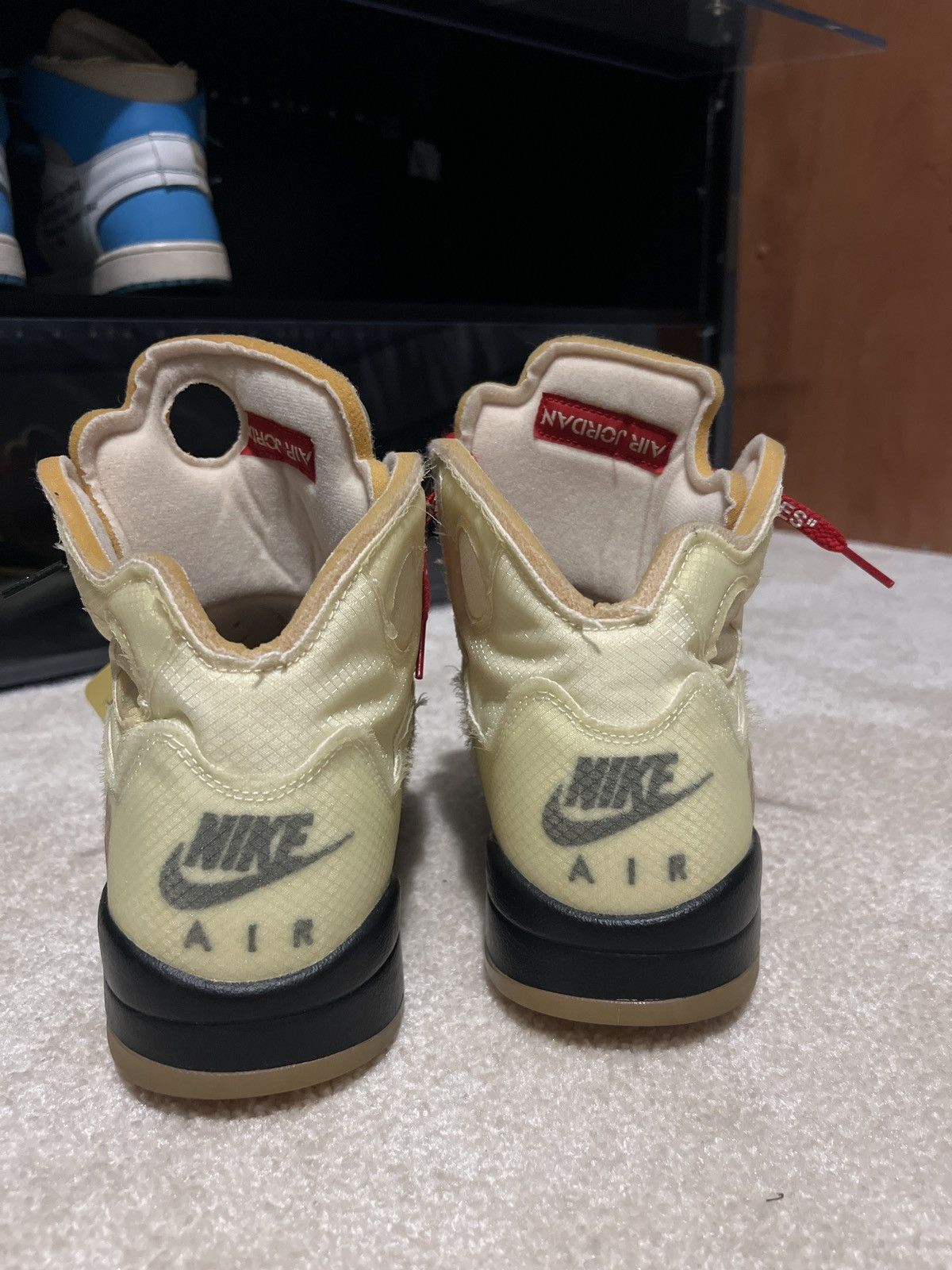 Jordan Brand × Off-White Off white Jordan 5 Size US 11 / EU 44 - 14 Thumbnail