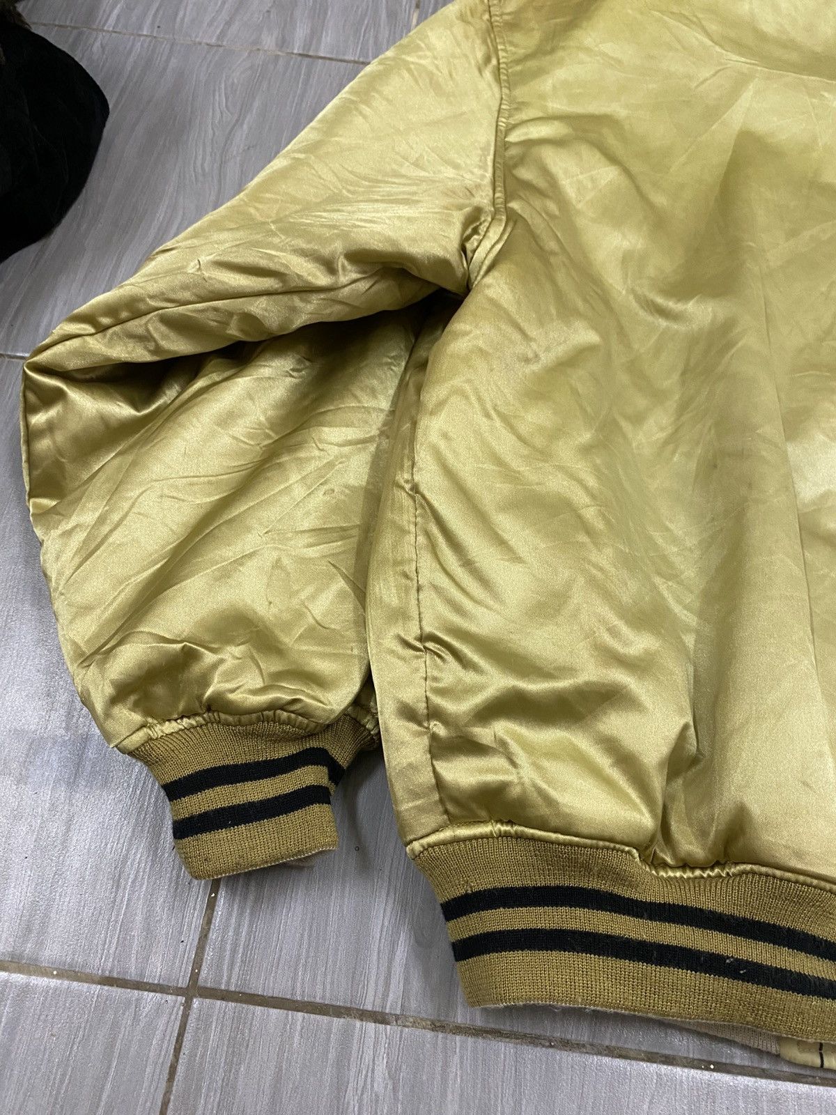 Vintage Vintage Malt's Beer Bomber Jacket - Revisible Size US L / EU 52-54 / 3 - 16 Thumbnail