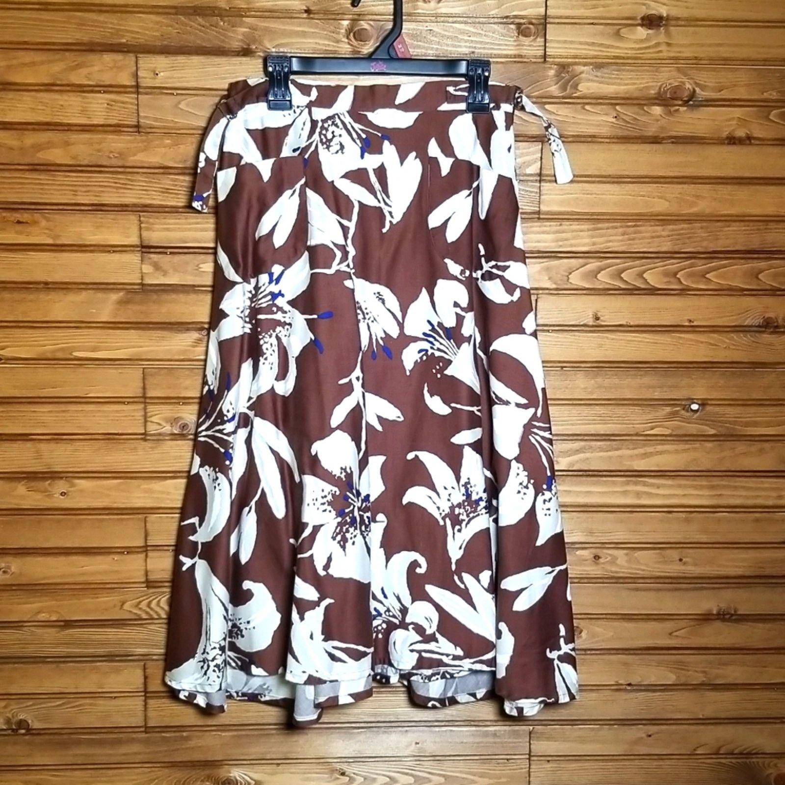 Anthropologie Anthropologie Vintage Wrap Skirt Made in USA Floral Brown SM Size 27" / US 4 / IT 40 - 3 Thumbnail