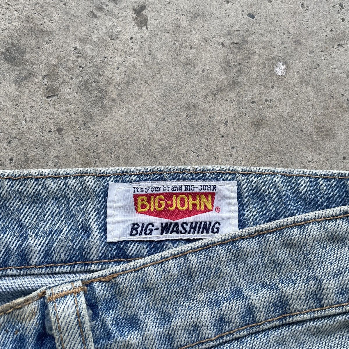 Japanese Brand × Jean W33 Vintage Japan Brand Faded Denim Distressed Pants Jeans Size US 33 - 6 Thumbnail