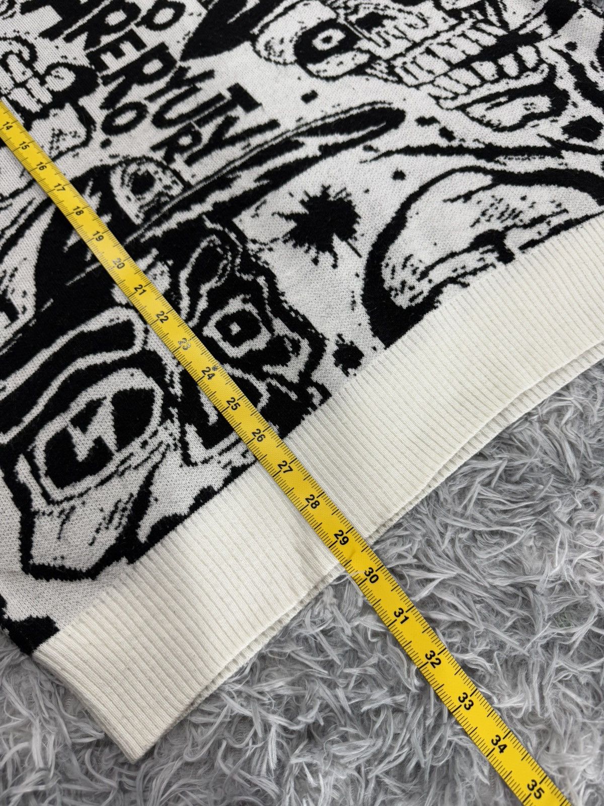 Japanese Brand RARE ! Skeleton Skullpile Anarchy Punk Knitwear Size US XL / EU 56 / 4 - 11 Thumbnail