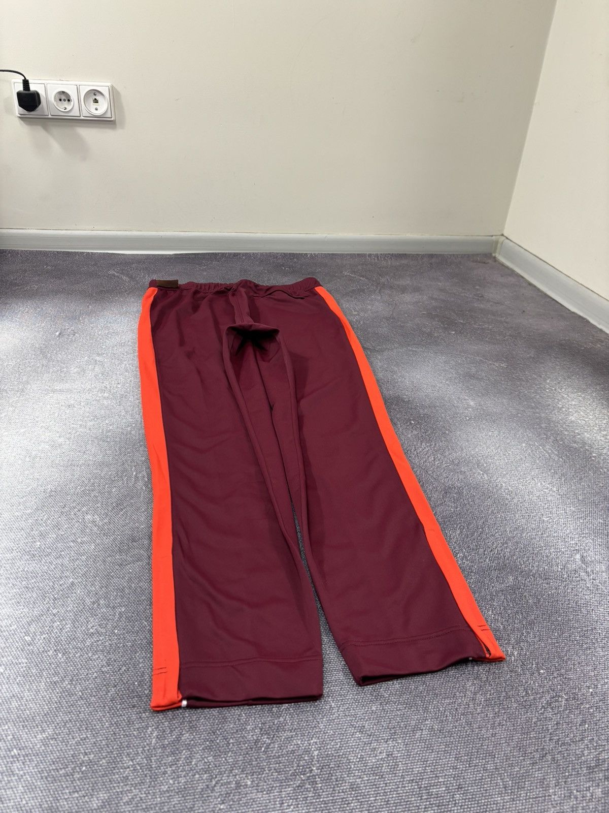 Nike Nike Court NWT Men’s Heritage Dark Red/Orange Tennis Pants Size US 32 / EU 48 - 15 Thumbnail