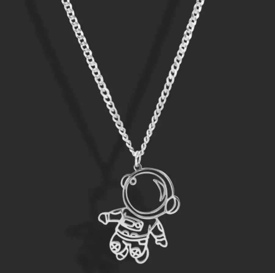Designer × Japanese Brand × Vintage Simple Line Cartoon Astronaut Necklace Size ONE SIZE - 1 Thumbnail