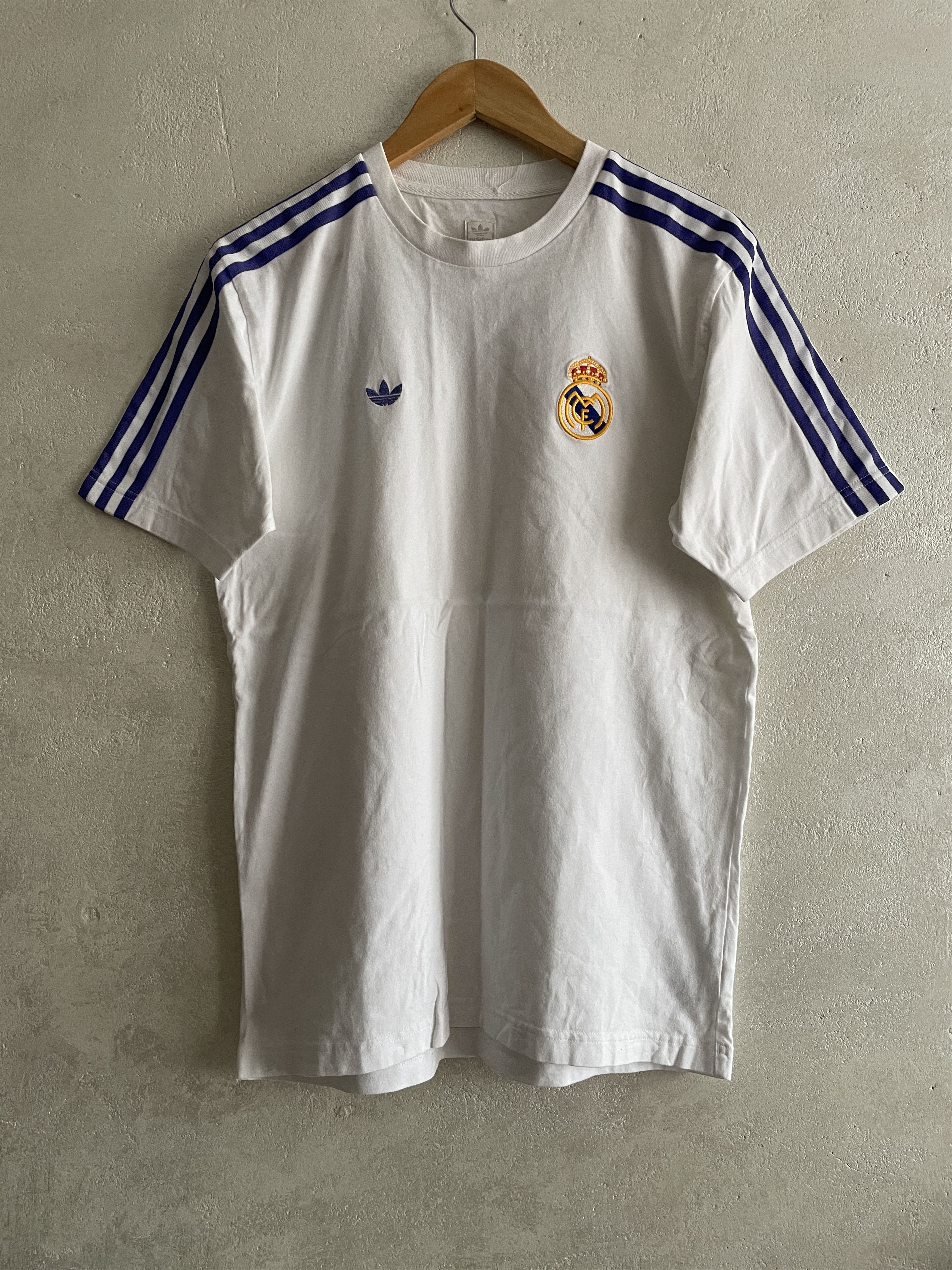 Adidas Vintage Real Madrid La Leyenda Blanca Football Shirt Jersey Size S / US 4 / IT 40 - 1 Thumbnail
