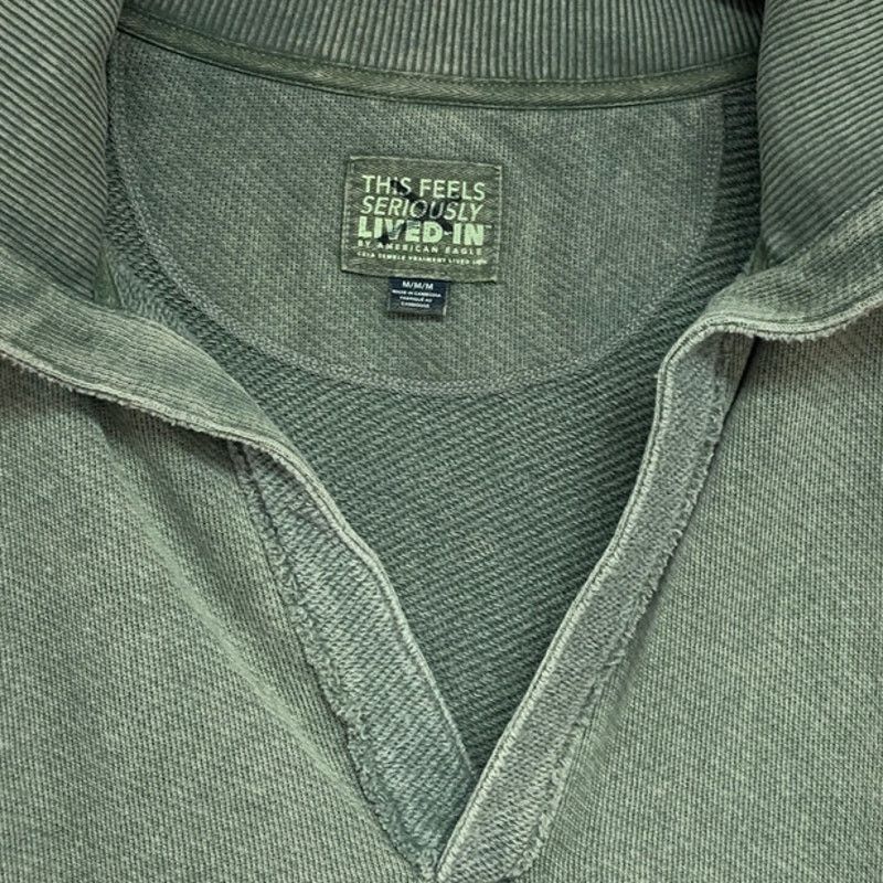 American Eagle Outfitters New American Eagle Womens Medium Deep V Neck Sweatshirt Size M / US 6-8 / IT 42-44 - 3 Thumbnail