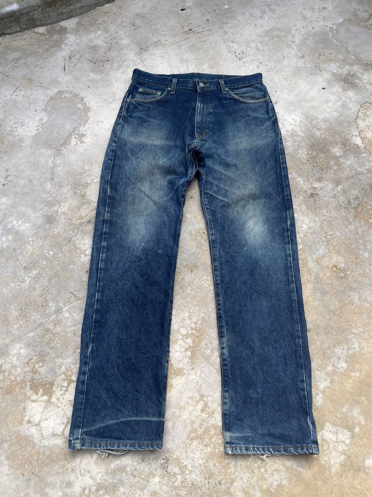 Eddie Bauer Vintage Eddie Bauer Distressed Denim Size US 34 / EU 50 - 1 Thumbnail