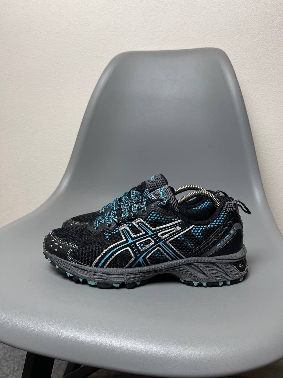 Asics Vintage asics rare low top sneakers Size US 5 / EU 37 - 8 Thumbnail