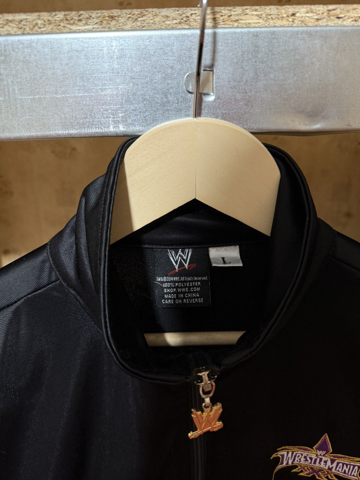 Vintage × WWE × WWF Vintage 2014 Wrestlemania WWE WWF Track Light Jacket Size US L / EU 52-54 / 3 - 6 Thumbnail