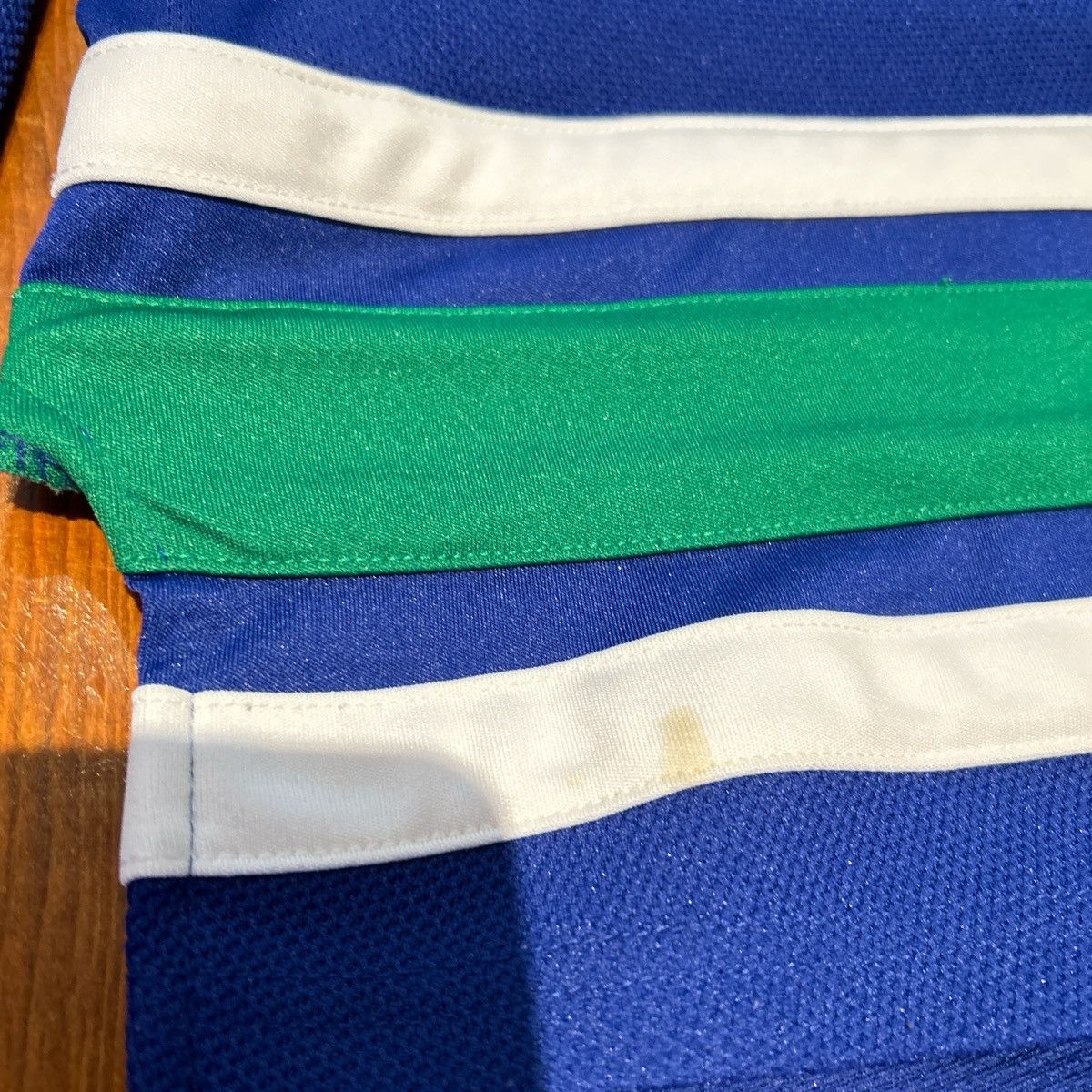 Reebok Vintage NHL Vancouver Canucks Ryan Kessler Jersey Size US XL / EU 56 / 4 - 7 Thumbnail