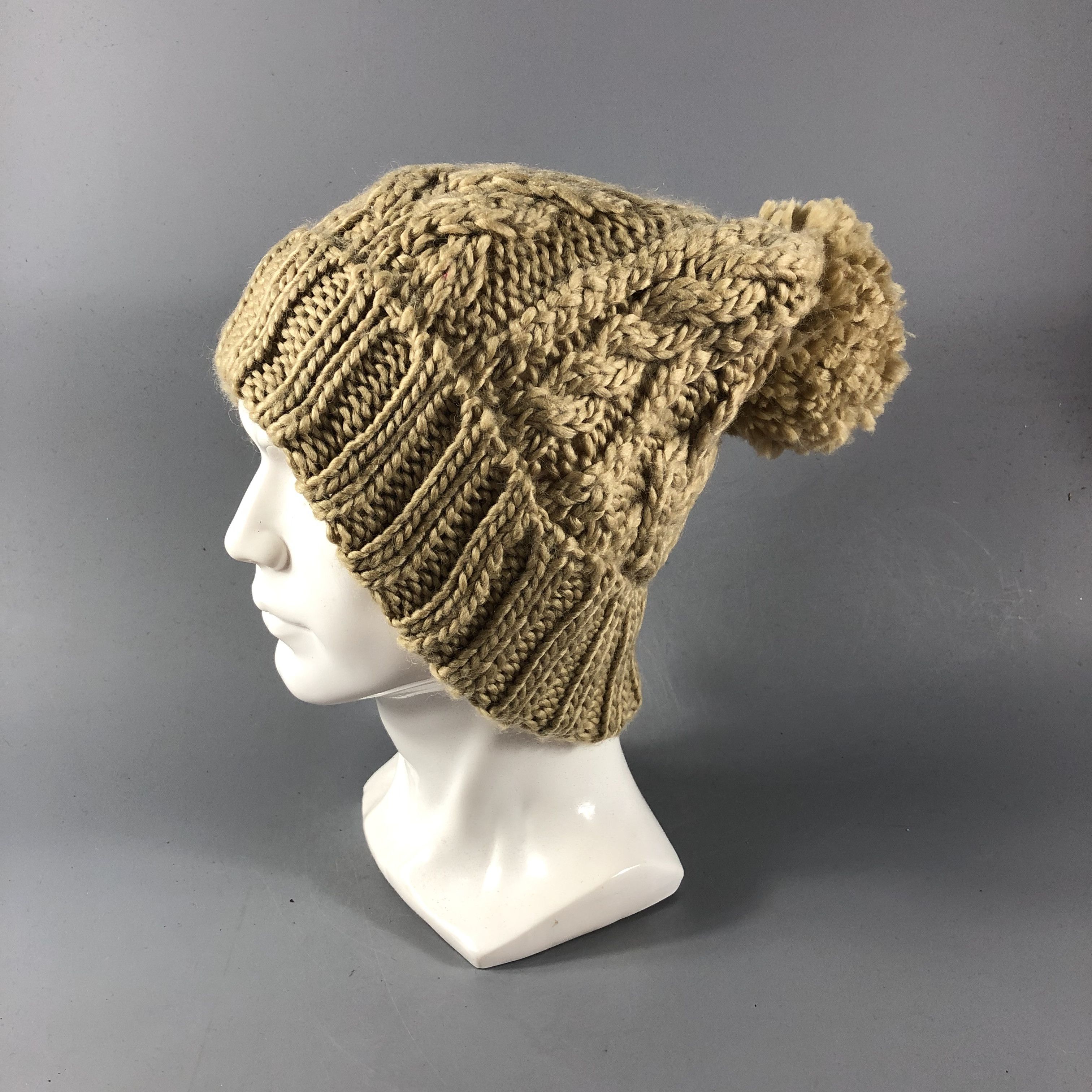 Beams Plus Beams Cable Knit Bobble Wool Beanie Snowcap Snow Hat B660 Size ONE SIZE - 1 Thumbnail