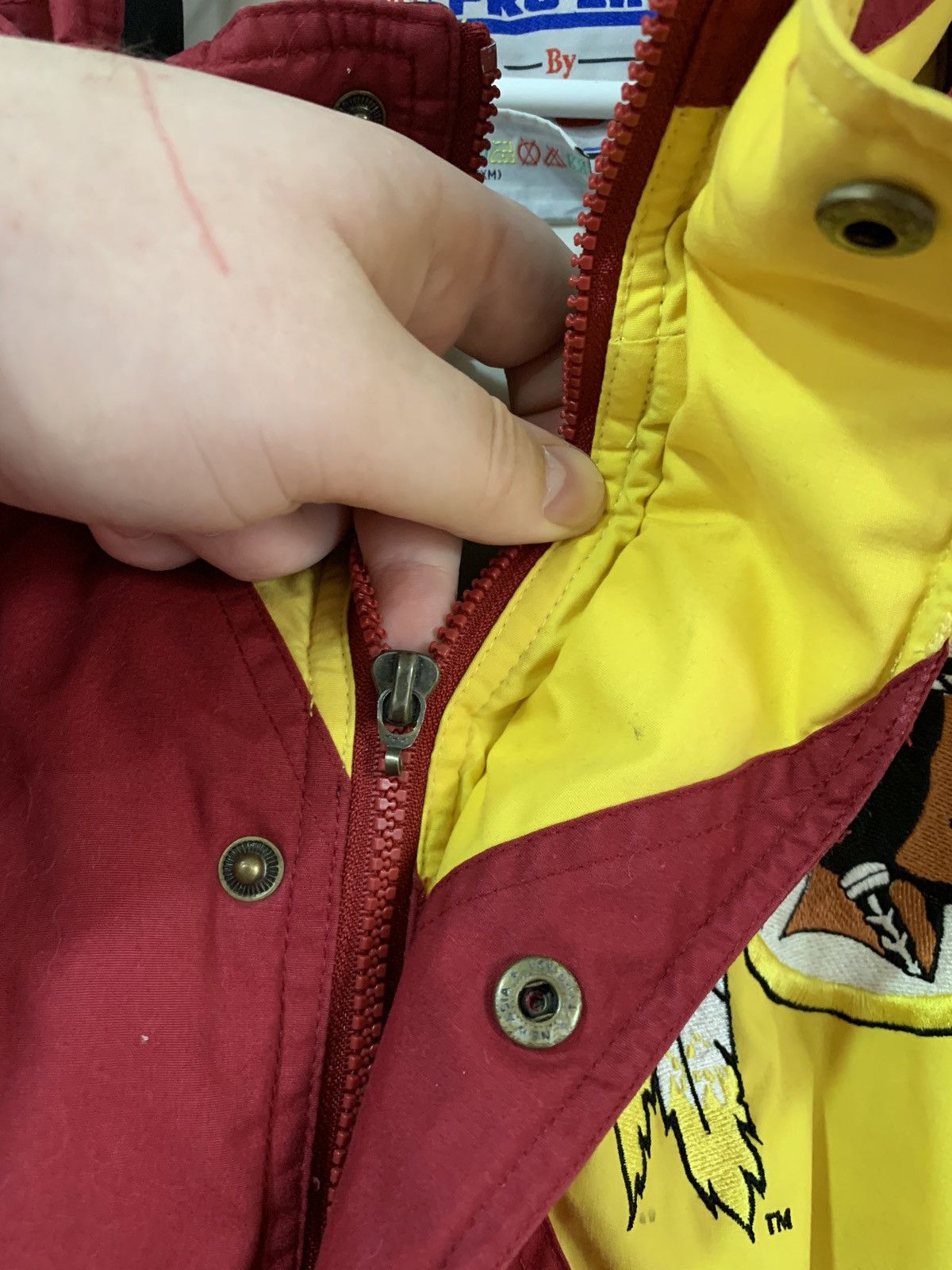 Apex Washington Redskins Apex One Bomber Jacket 90x Vintage NFL Size US XL / EU 56 / 4 - 17 Thumbnail