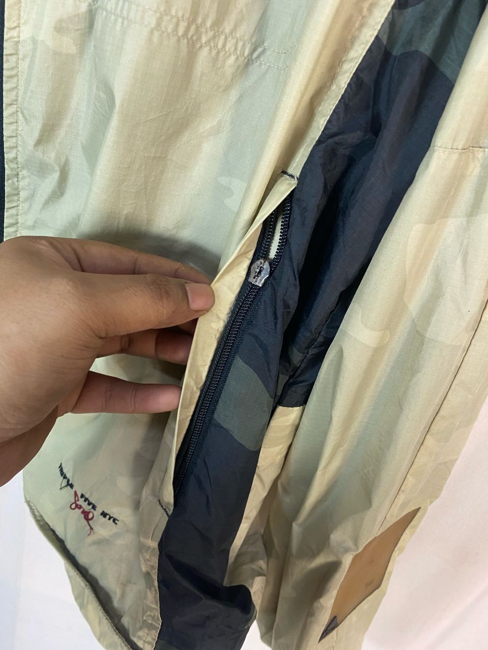Triple 5 Soul Triple 5 soul camo multizipper windbreaker jacket Size US L / EU 52-54 / 3 - 11 Thumbnail