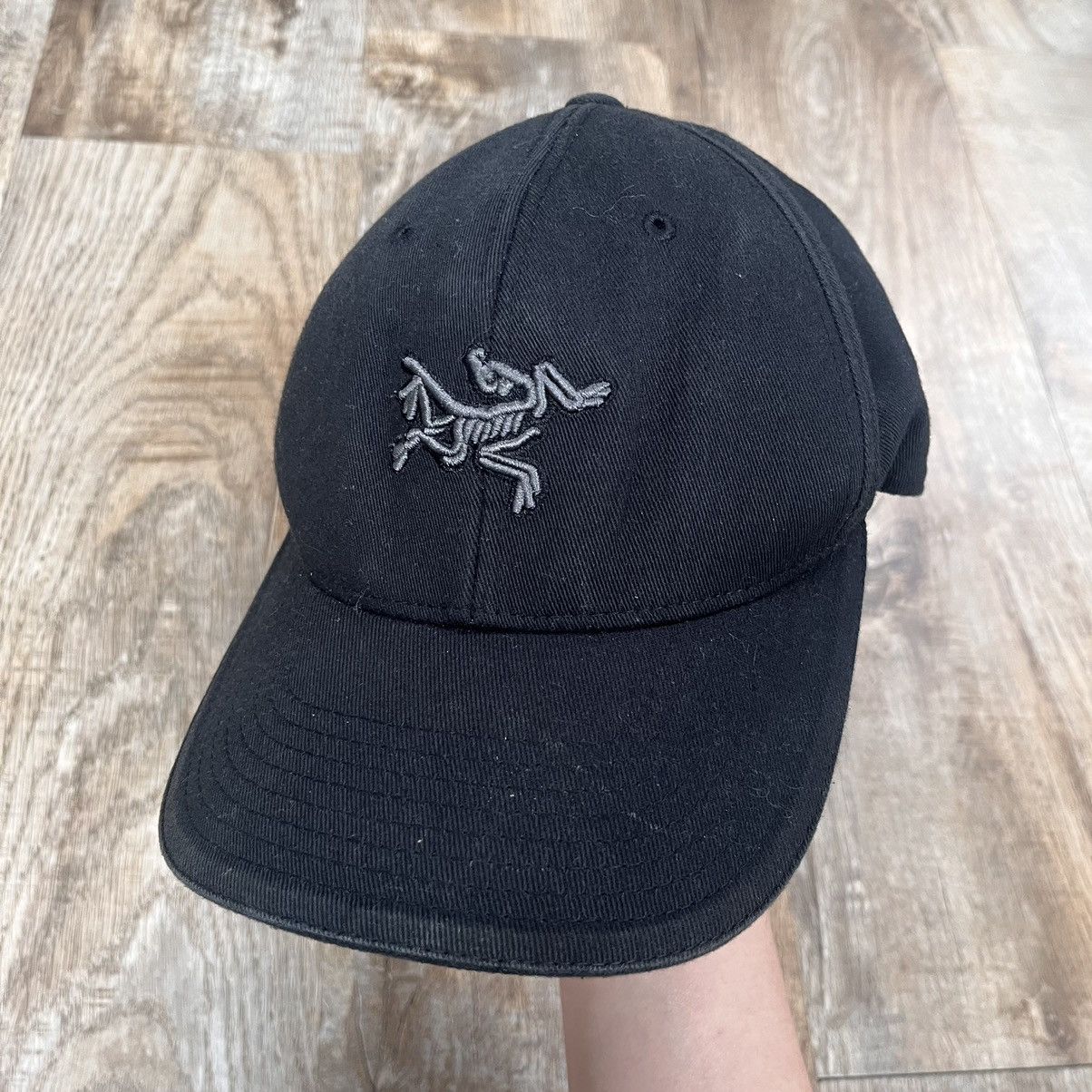 arcteryx baseball cap