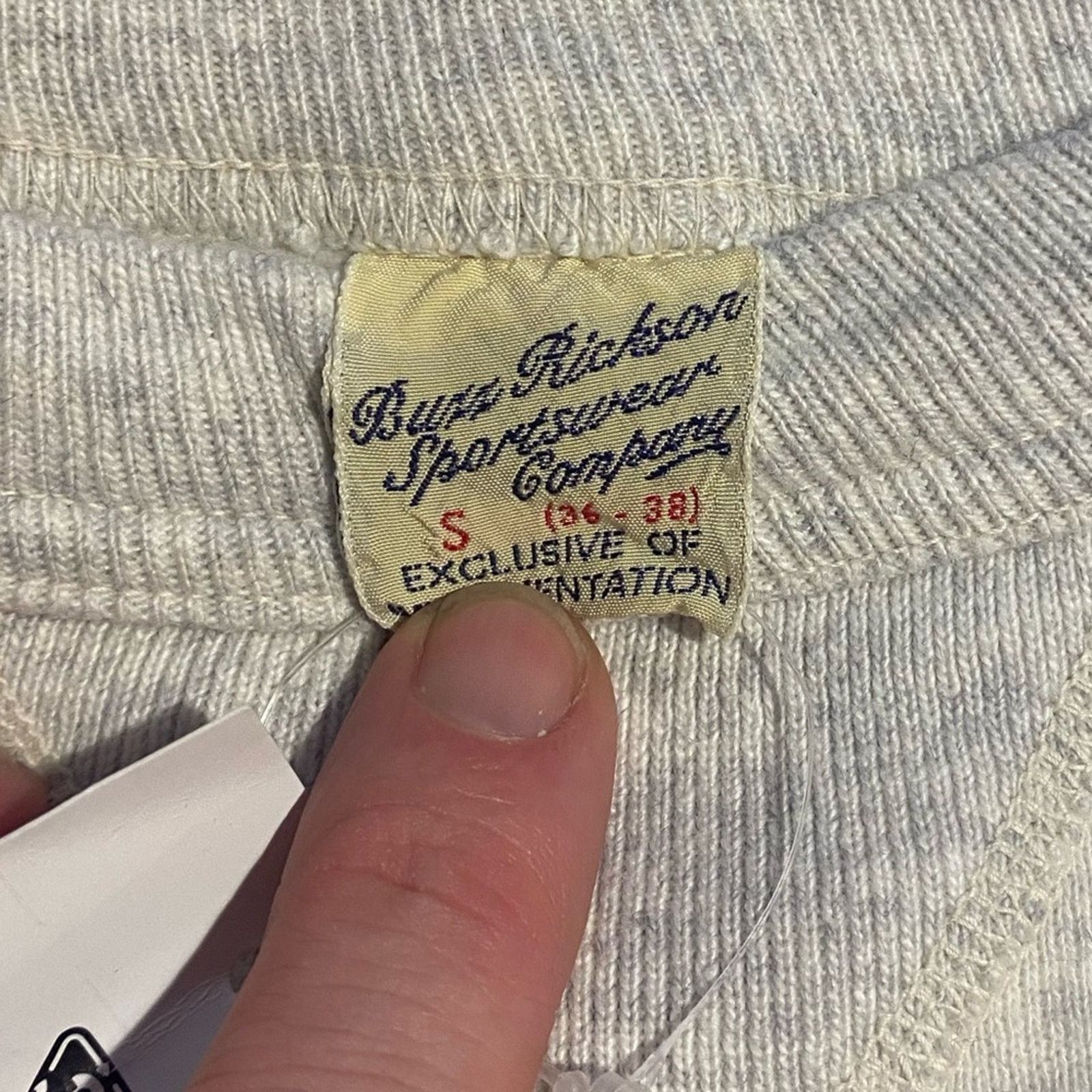 Buzz Rickson's Buzz Rickson 91st Bomb Group “Memphis Belle” Sweatshirt Size S / US 4 / IT 40 - 4 Thumbnail