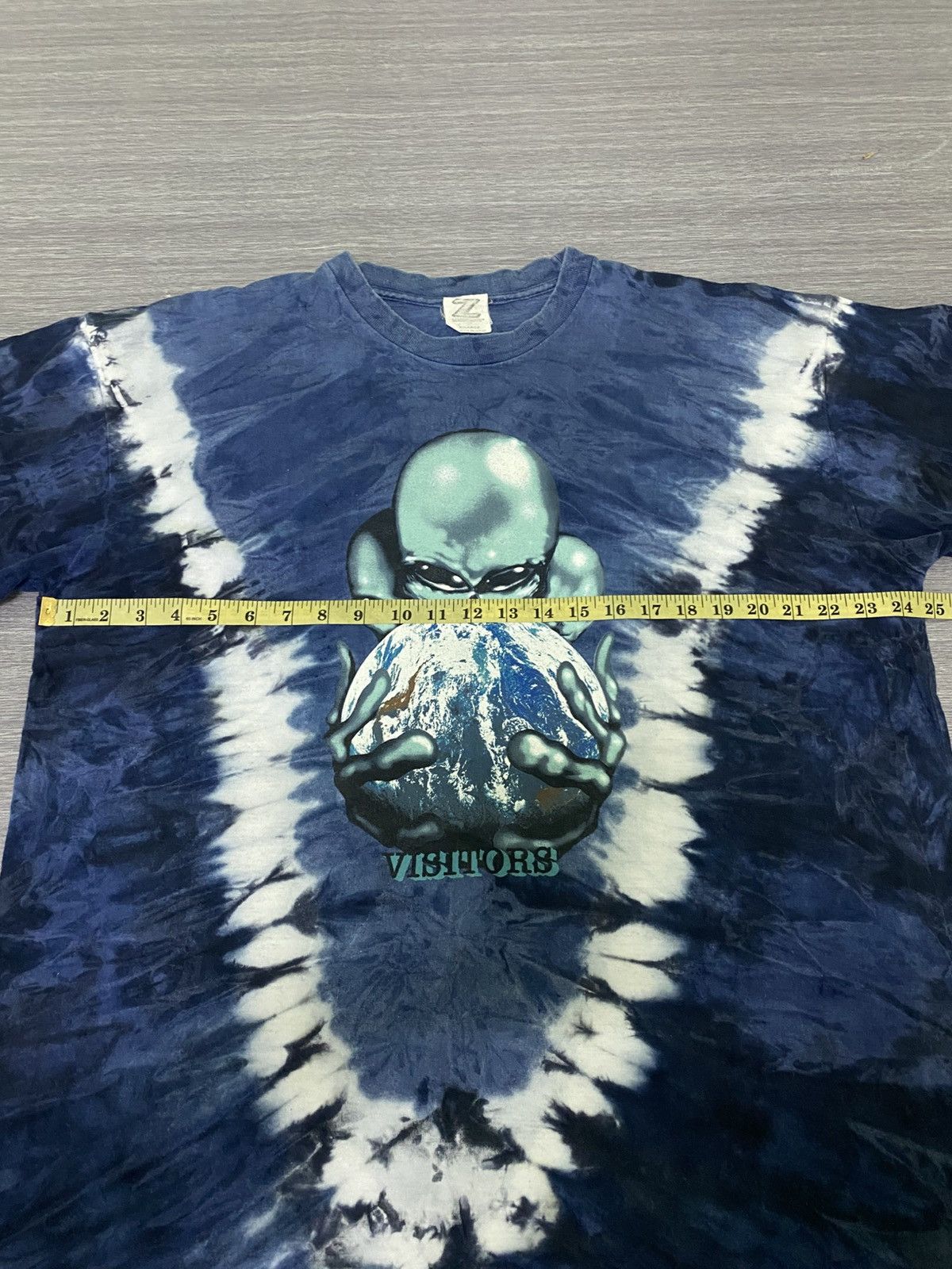 Alien Workshop × Vintage Vintage 90s Alien Visitors Tie Dye Shirt Size US XL / EU 56 / 4 - 12 Thumbnail