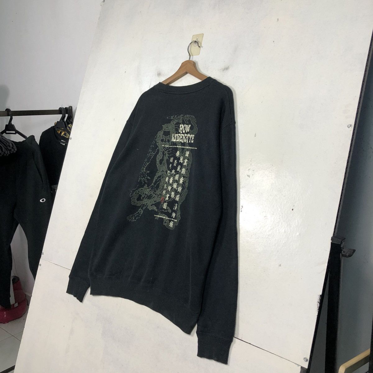 Japanese Brand 📌Punk Design Sukajan Sweatshirt Now Liberate Over Print Size US L / EU 52-54 / 3 - 12 Thumbnail