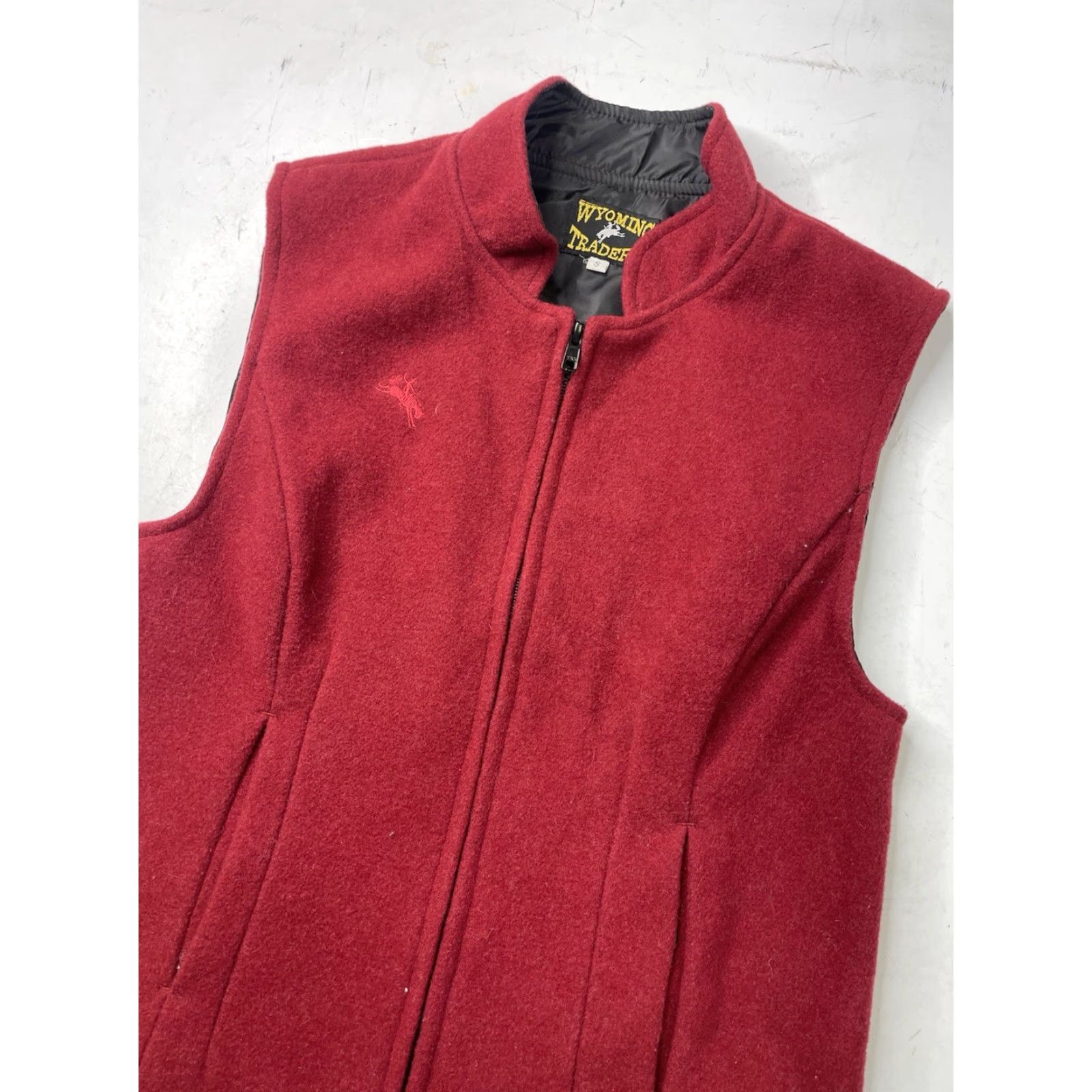 Vintage Wyoming Traders Vest Womens Small Red Wool Western Riding Cowboy Full Zip Size S / US 4 / IT 40 - 2 Thumbnail