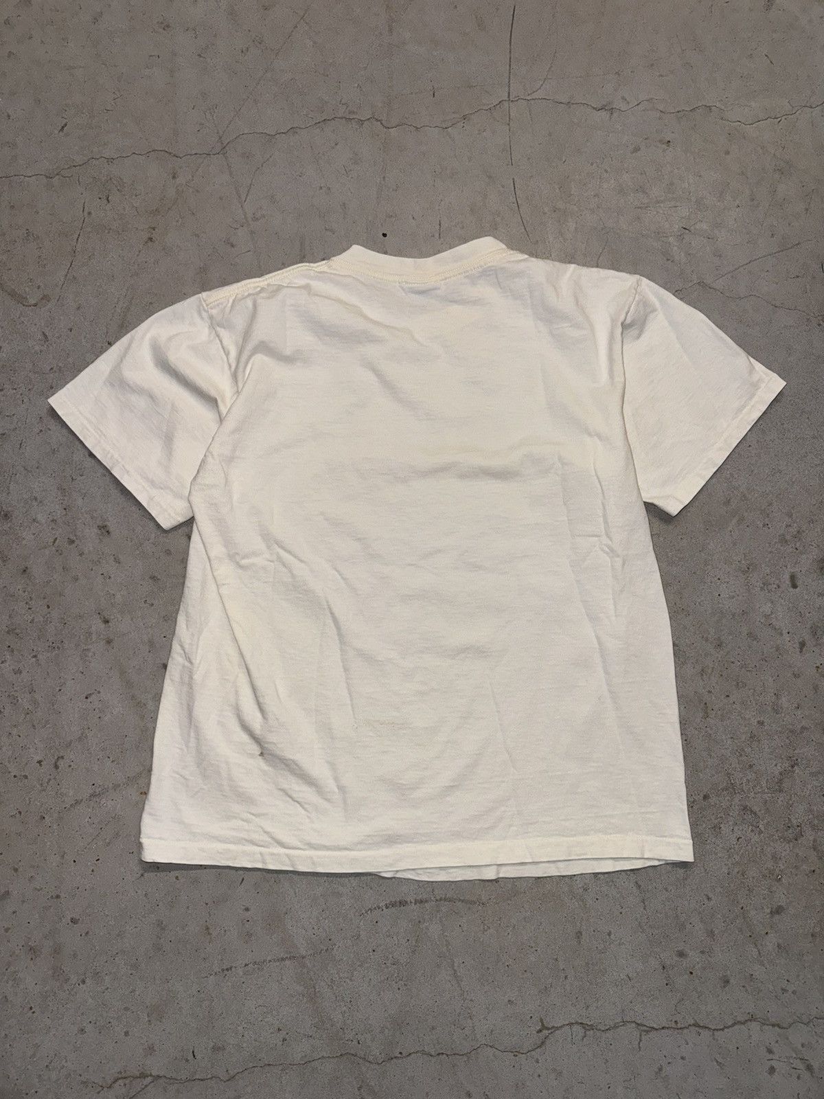 Japanese Brand Crazy Vintage 90s Nature Wildlife Fish Animals White Tee Size US M / EU 48-50 / 2 - 3 Thumbnail